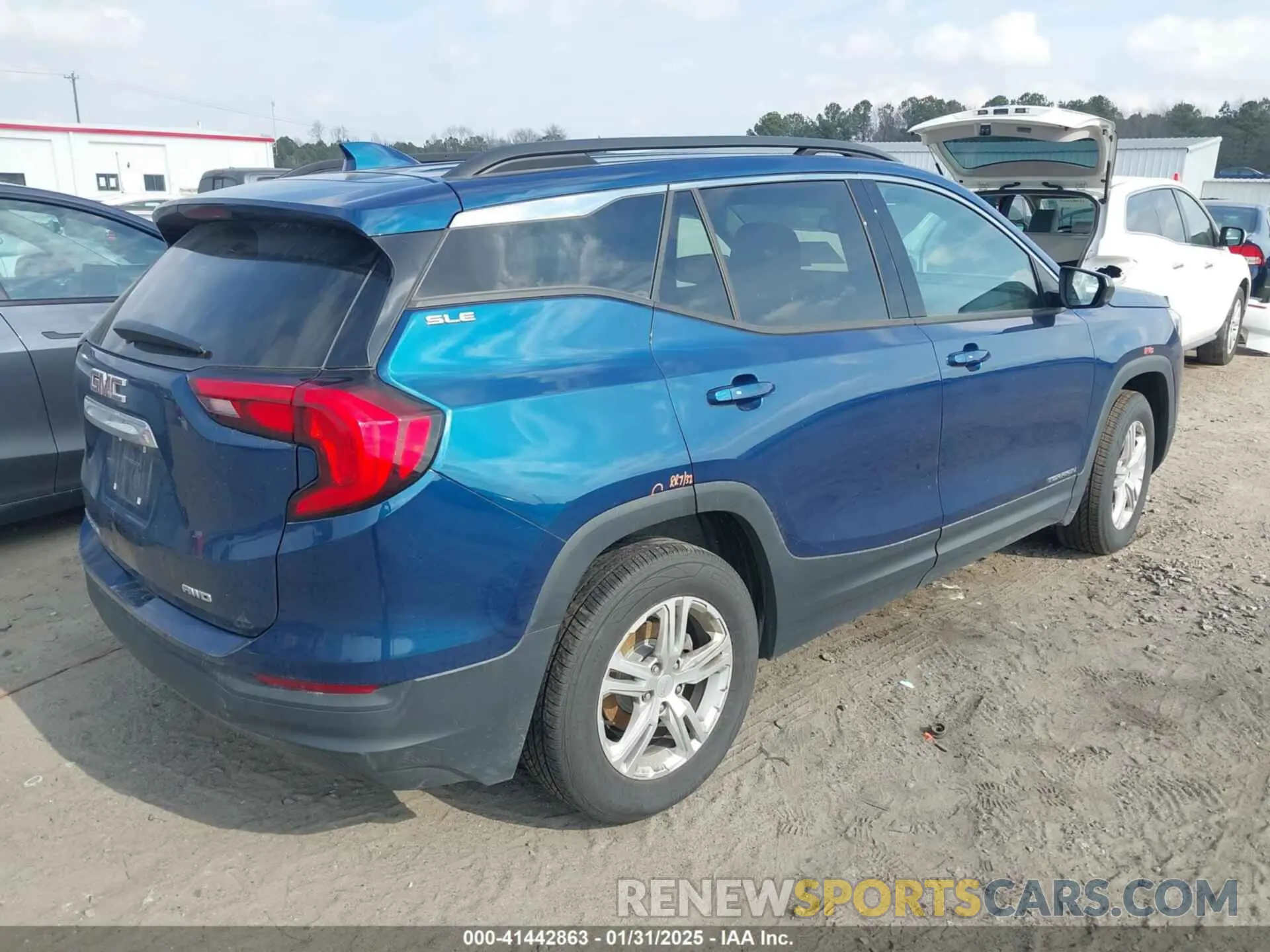 4 fotografías del automóvil dañado 3GKALTEV8LL308773 GMC TERRAIN 2020
