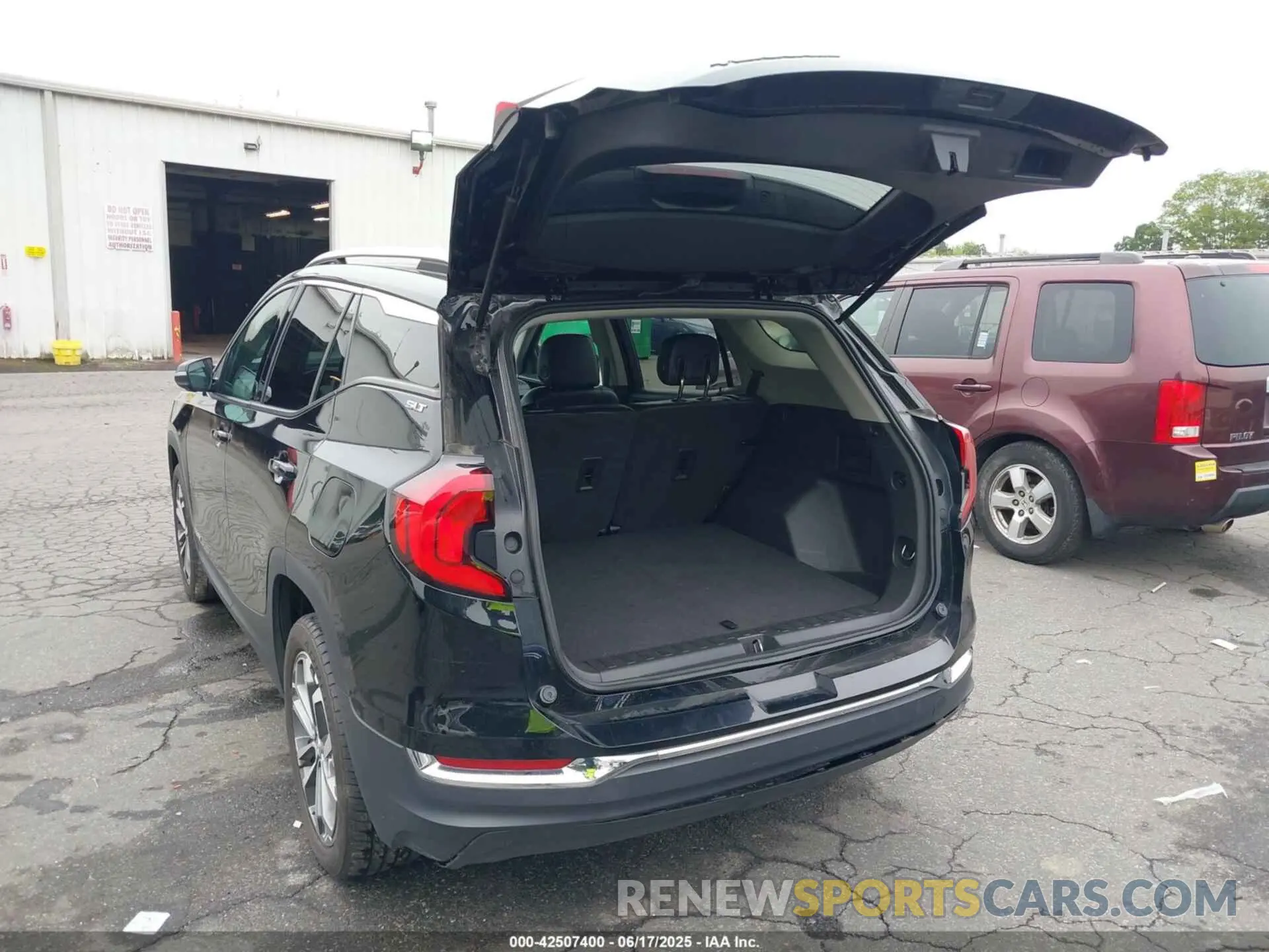 3 fotografías del automóvil dañado 3GKALVEV0LL244028 GMC TERRAIN 2020