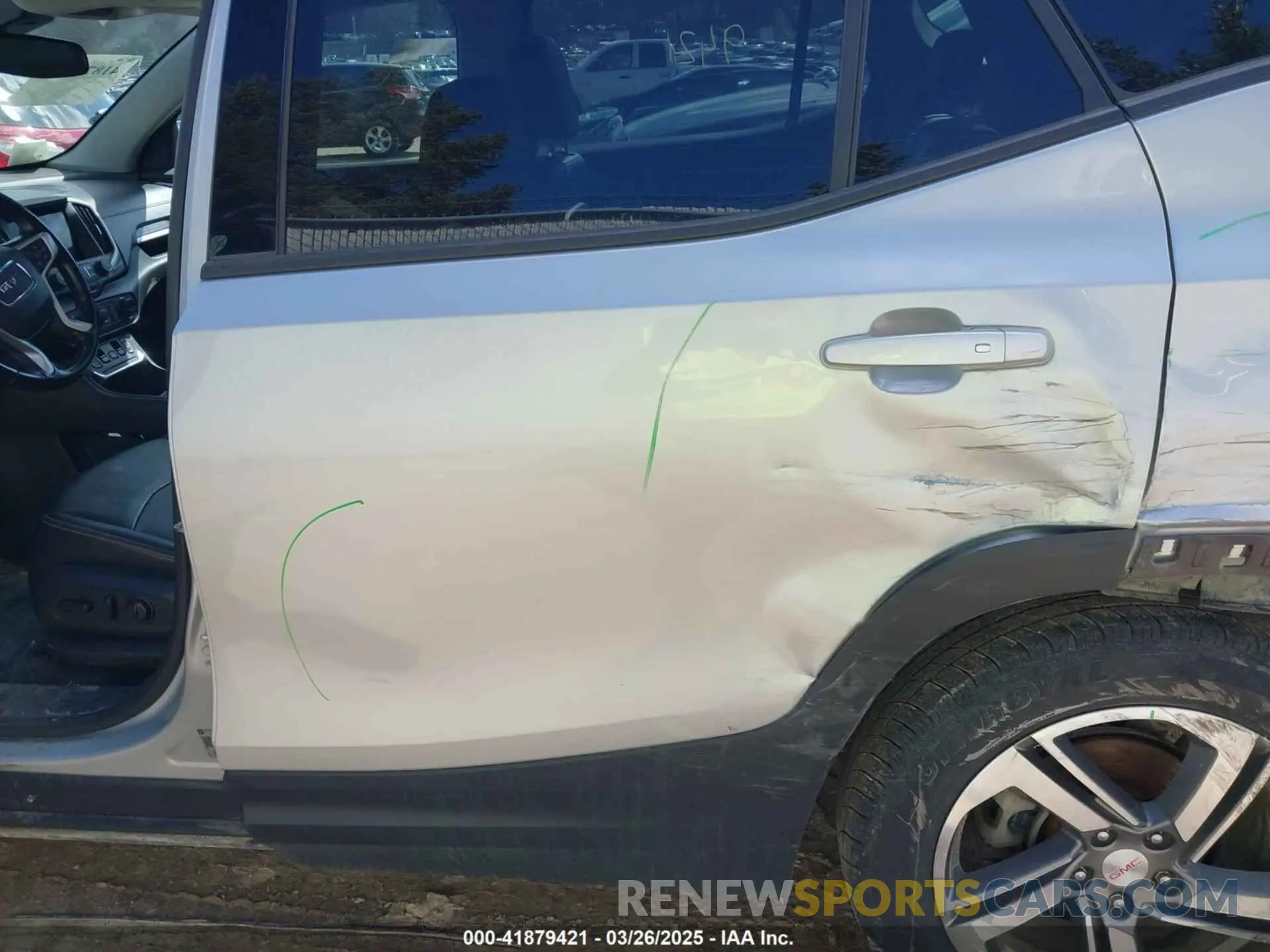 6 fotografías del automóvil dañado 3GKALVEV0LL246880 GMC TERRAIN 2020