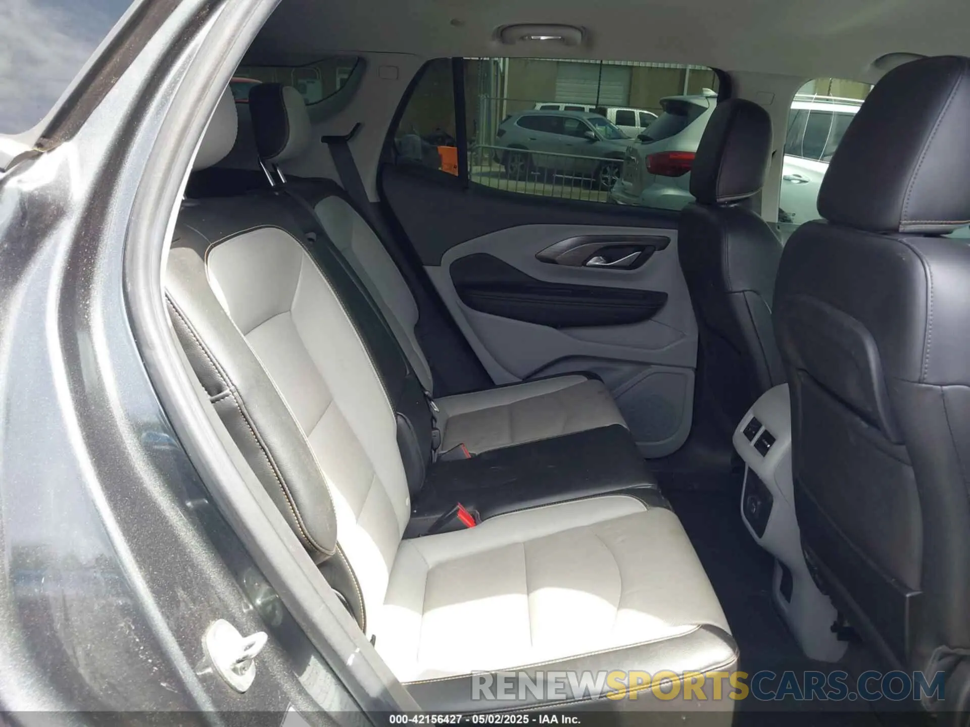 8 fotografías del automóvil dañado 3GKALVEV1LL204363 GMC TERRAIN 2020