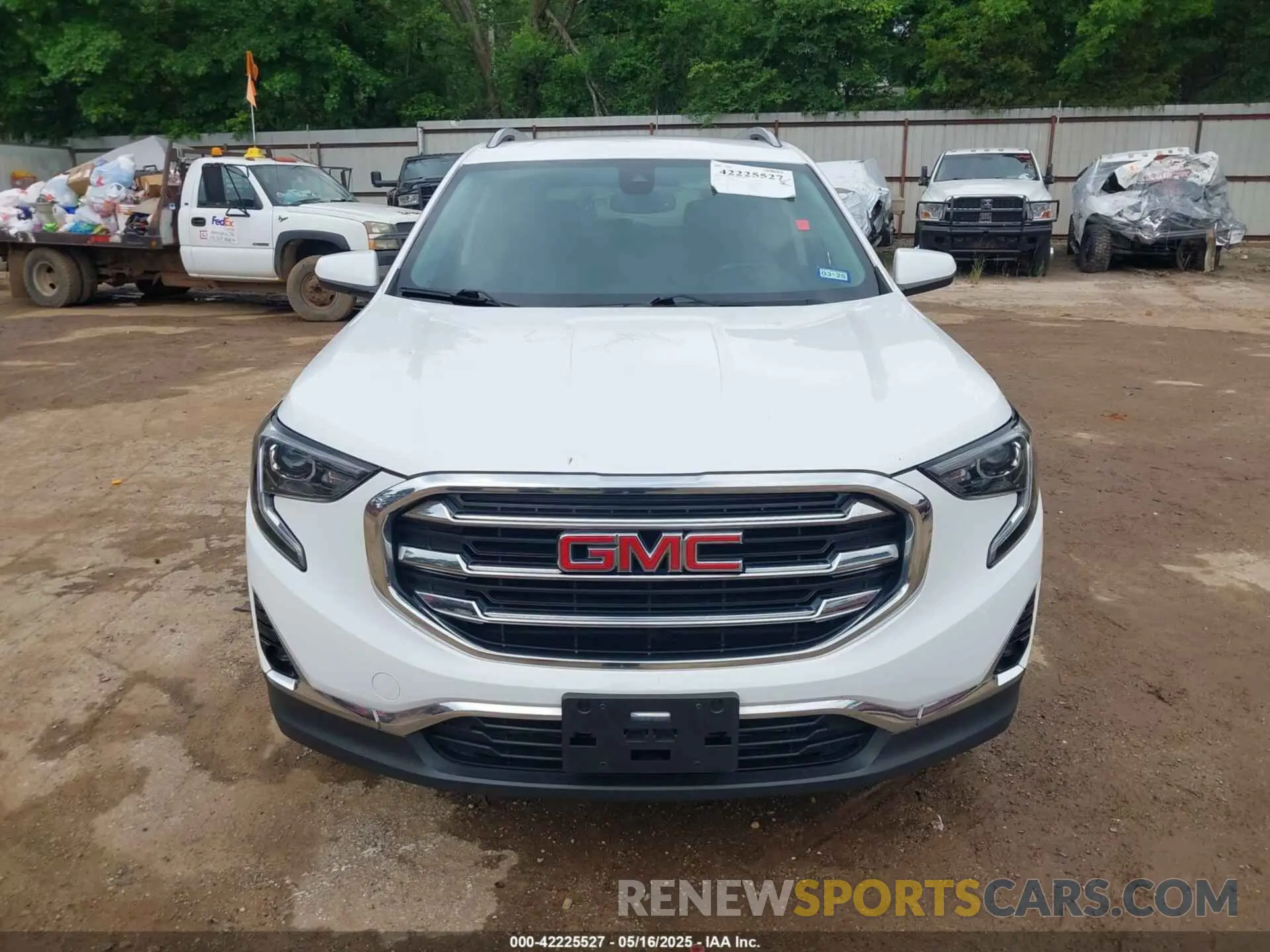 13 fotografías del automóvil dañado 3GKALVEV1LL257659 GMC TERRAIN 2020