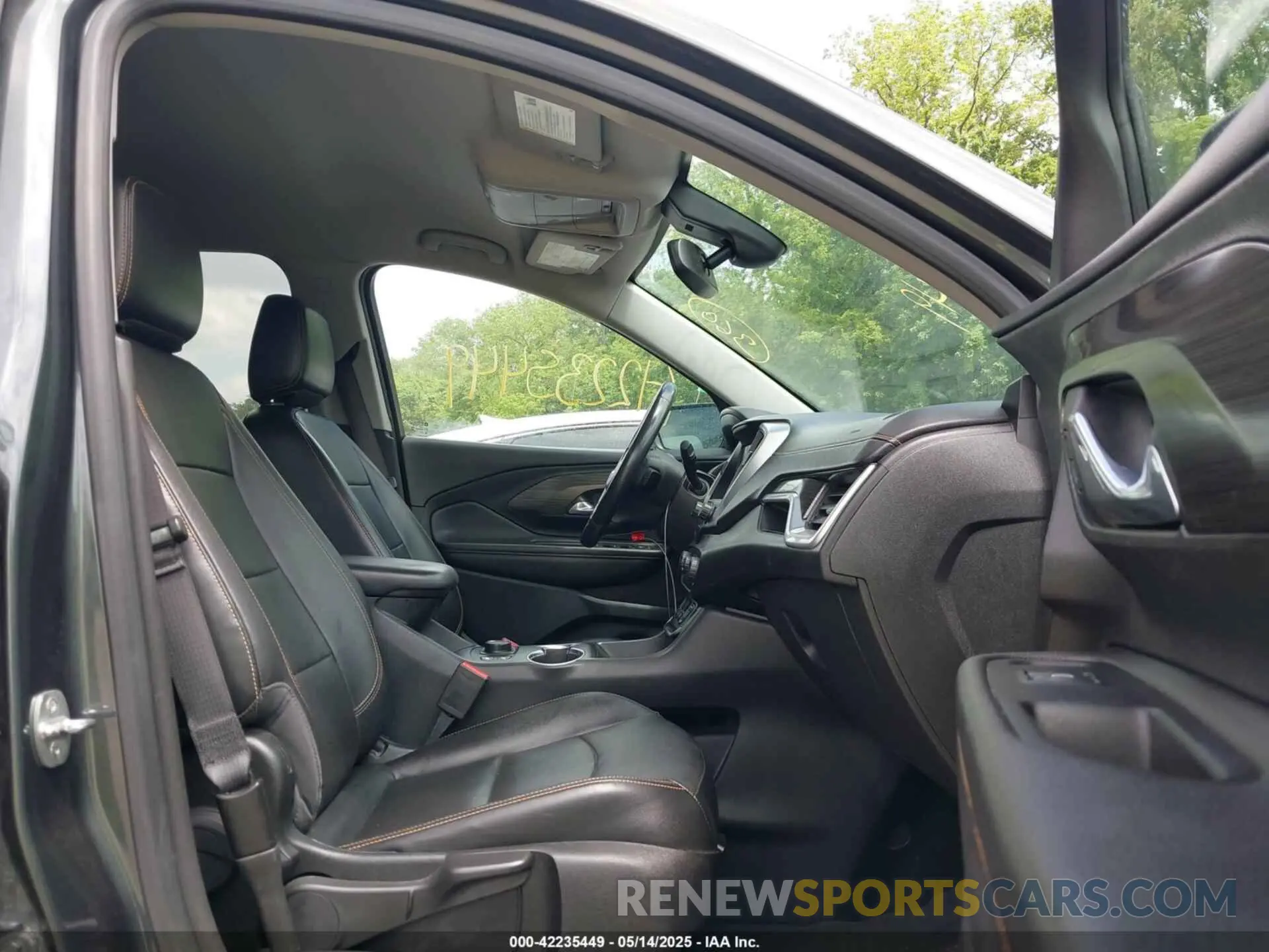 5 fotografías del automóvil dañado 3GKALVEV2LL118589 GMC TERRAIN 2020