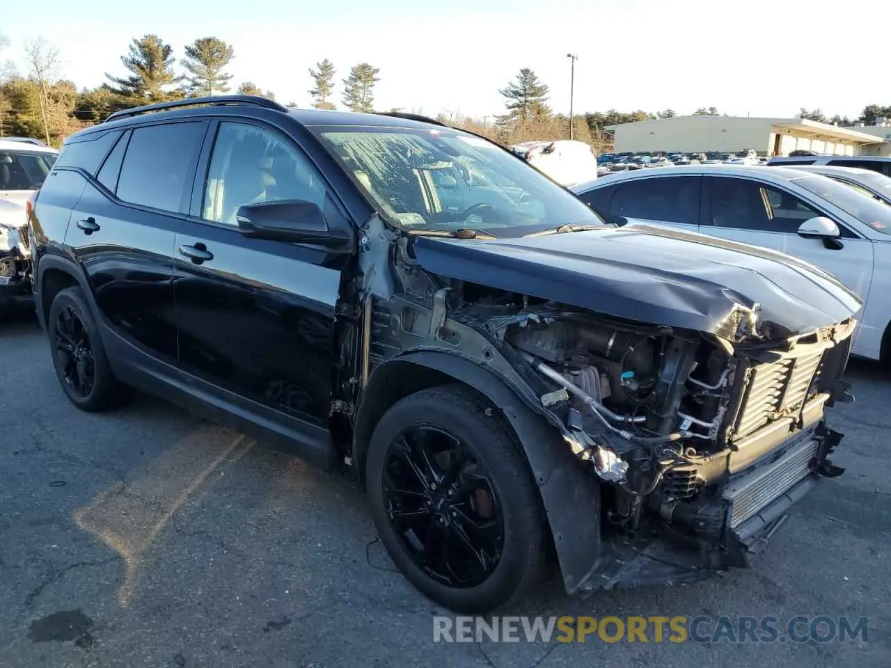 4 fotografías del automóvil dañado 3GKALVEV3LL208981 GMC TERRAIN 2020