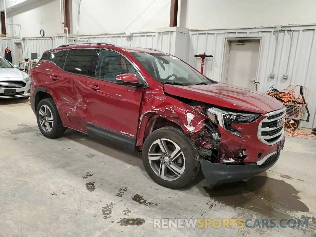 4 fotografías del automóvil dañado 3GKALVEV3LL252060 GMC TERRAIN 2020