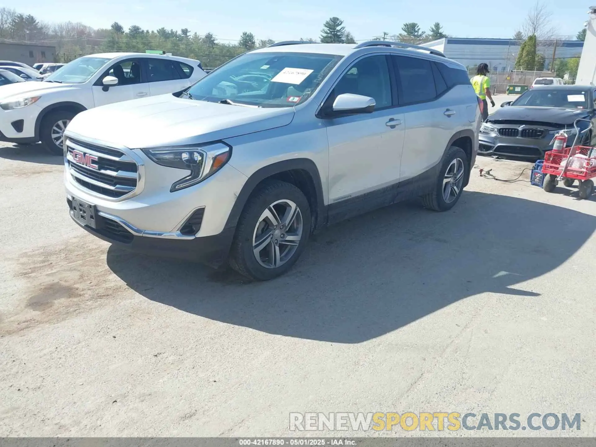 2 fotografías del automóvil dañado 3GKALVEV3LL279033 GMC TERRAIN 2020