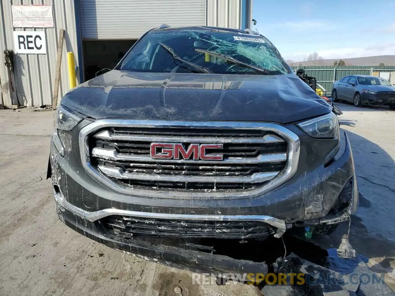 5 fotografías del automóvil dañado 3GKALVEV4LL105679 GMC TERRAIN 2020