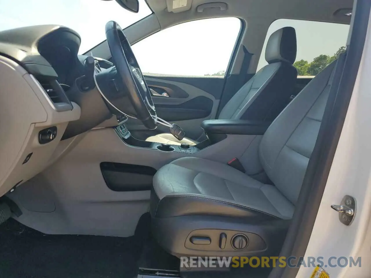 7 fotografías del automóvil dañado 3GKALVEV4LL122837 GMC TERRAIN 2020