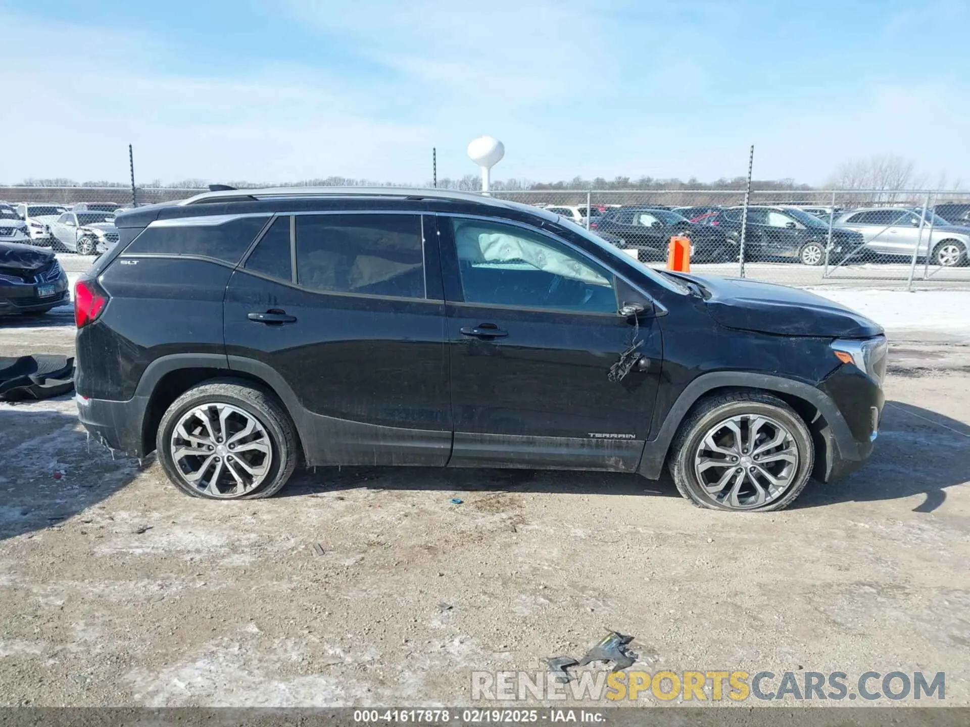 13 fotografías del automóvil dañado 3GKALVEV4LL137810 GMC TERRAIN 2020