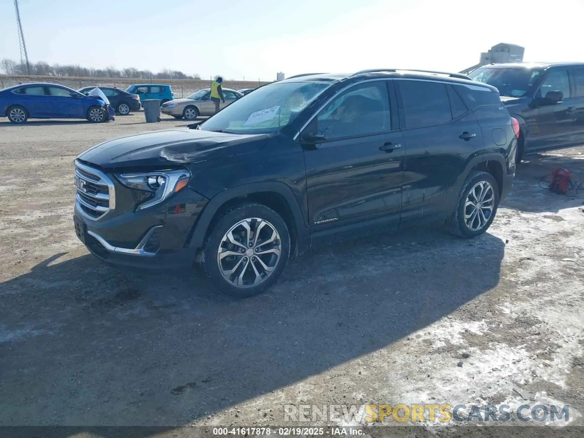 2 fotografías del automóvil dañado 3GKALVEV4LL137810 GMC TERRAIN 2020