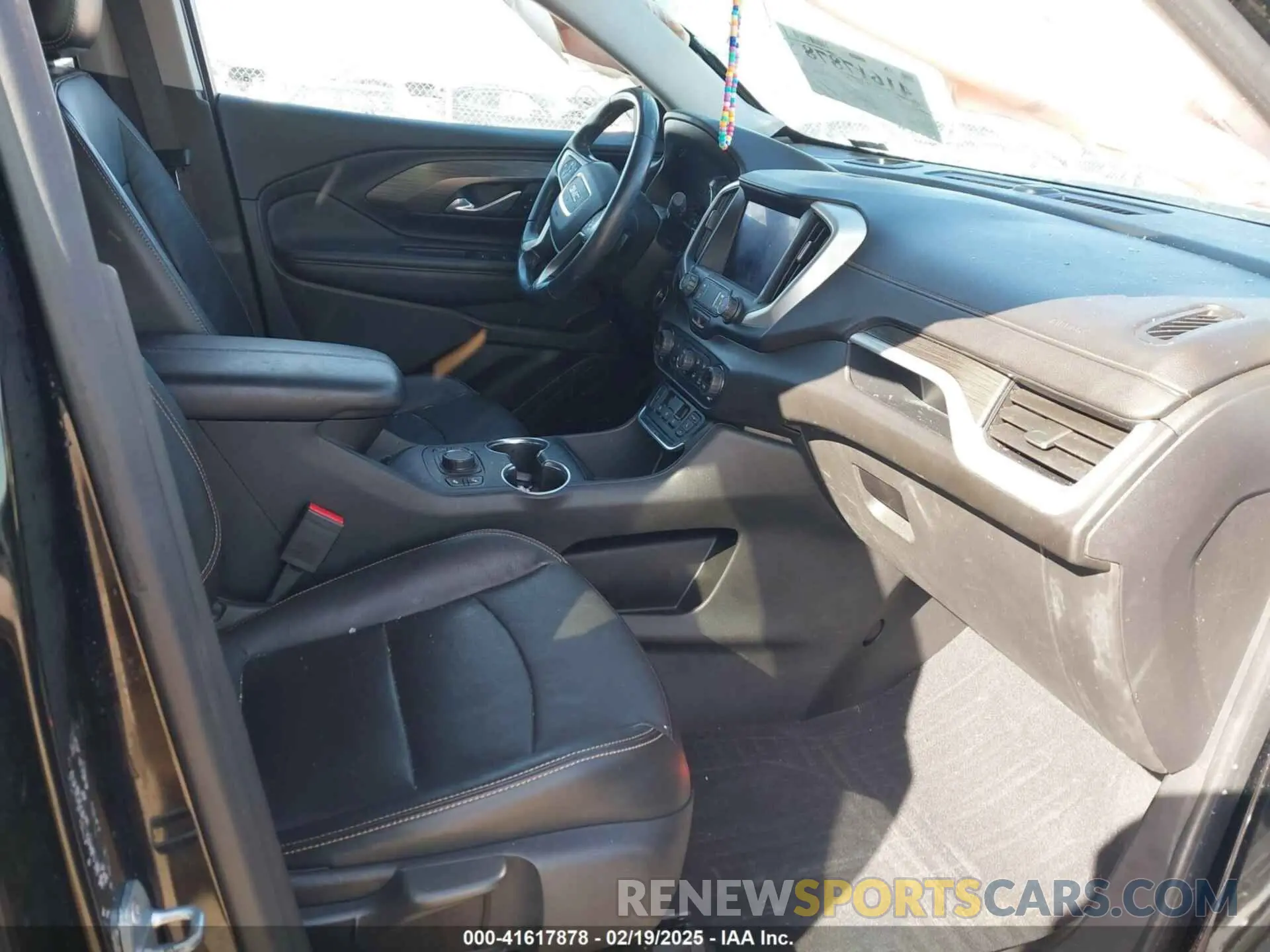 5 fotografías del automóvil dañado 3GKALVEV4LL137810 GMC TERRAIN 2020