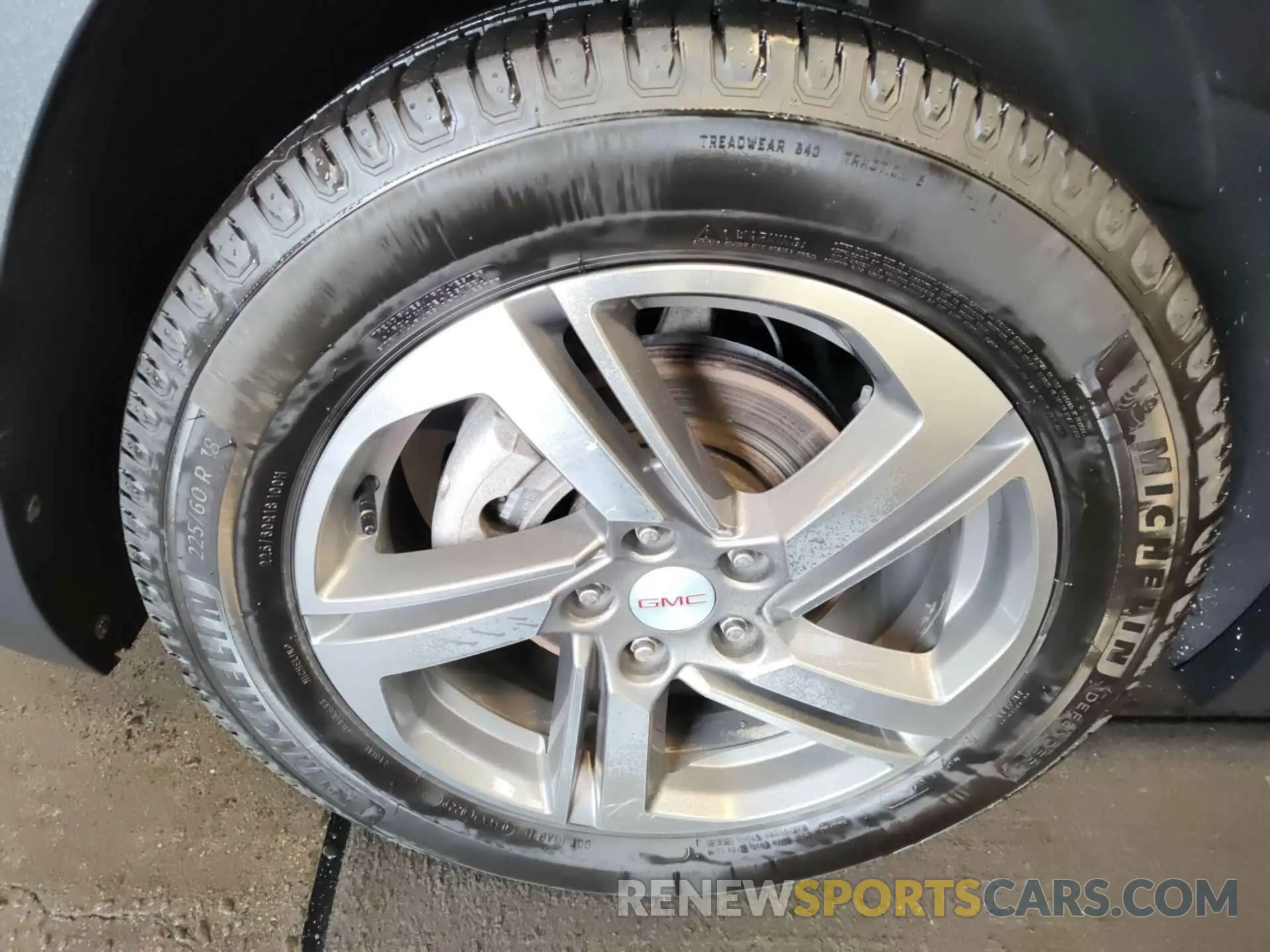 3 fotografías del automóvil dañado 3GKALVEV4LL301380 GMC TERRAIN 2020
