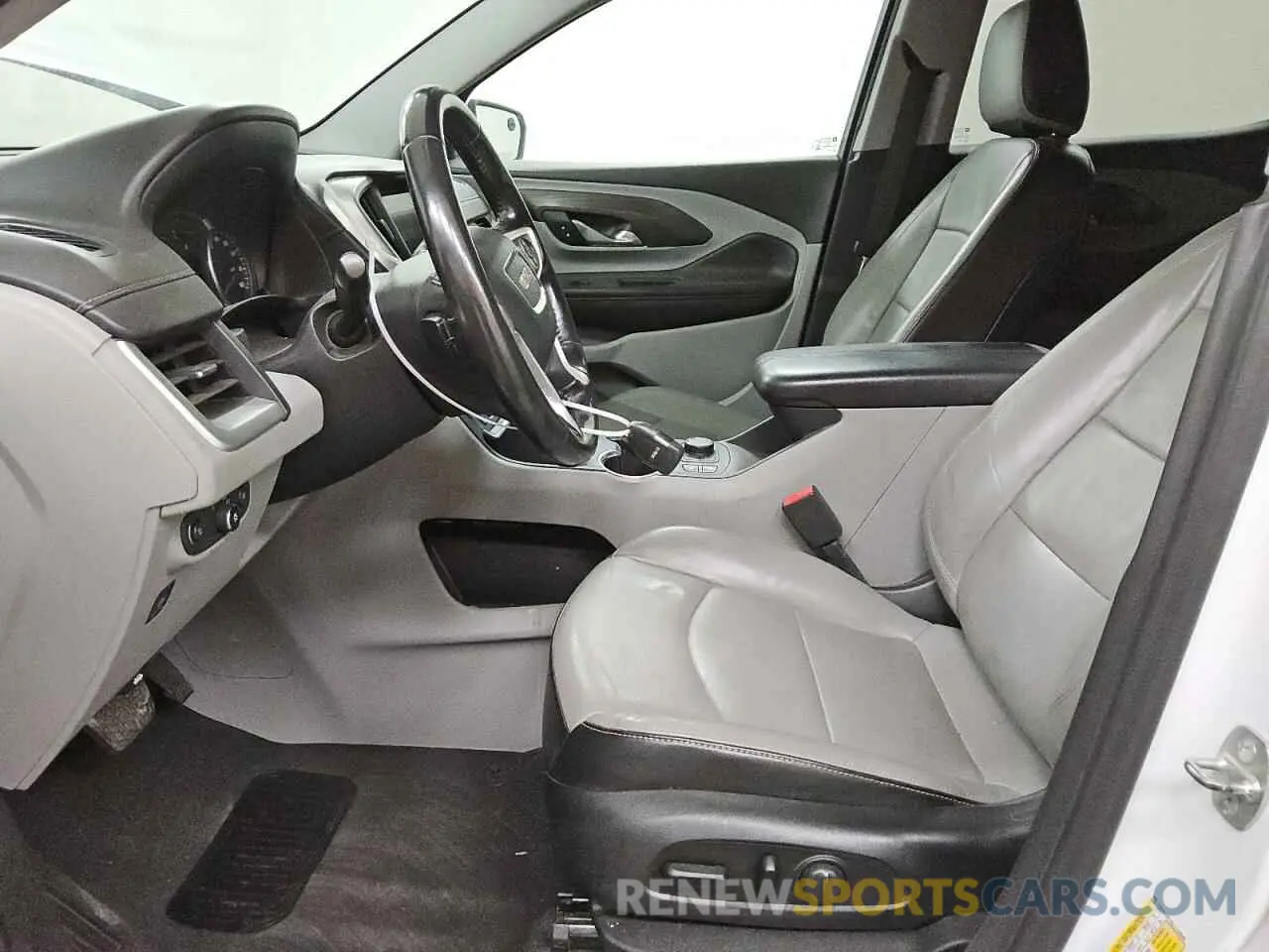 7 fotografías del automóvil dañado 3GKALVEV5LL133099 GMC TERRAIN 2020