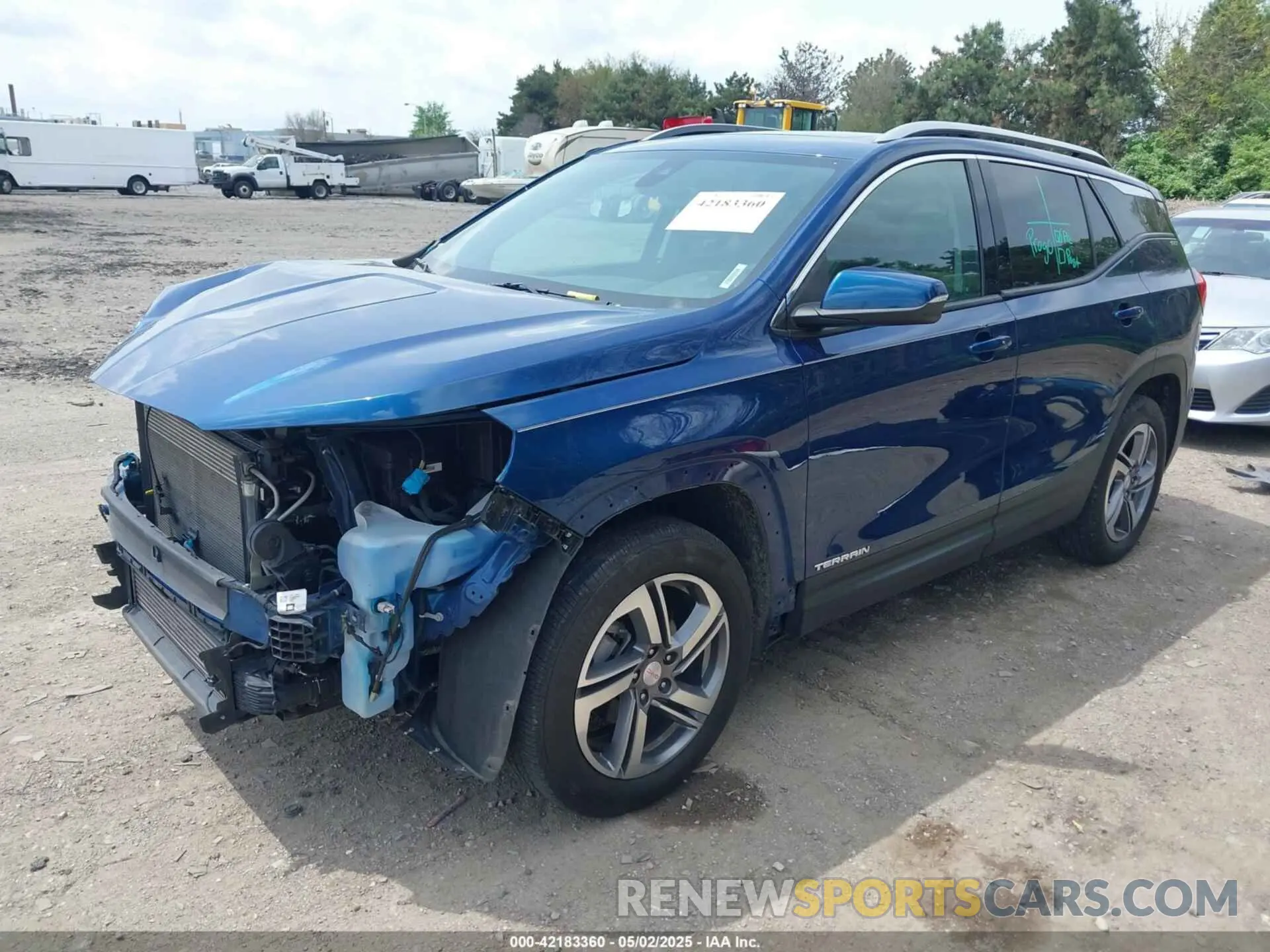 2 fotografías del automóvil dañado 3GKALVEV5LL135015 GMC TERRAIN 2020