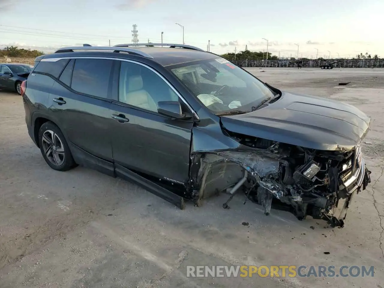 4 fotografías del automóvil dañado 3GKALVEV5LL204365 GMC TERRAIN 2020