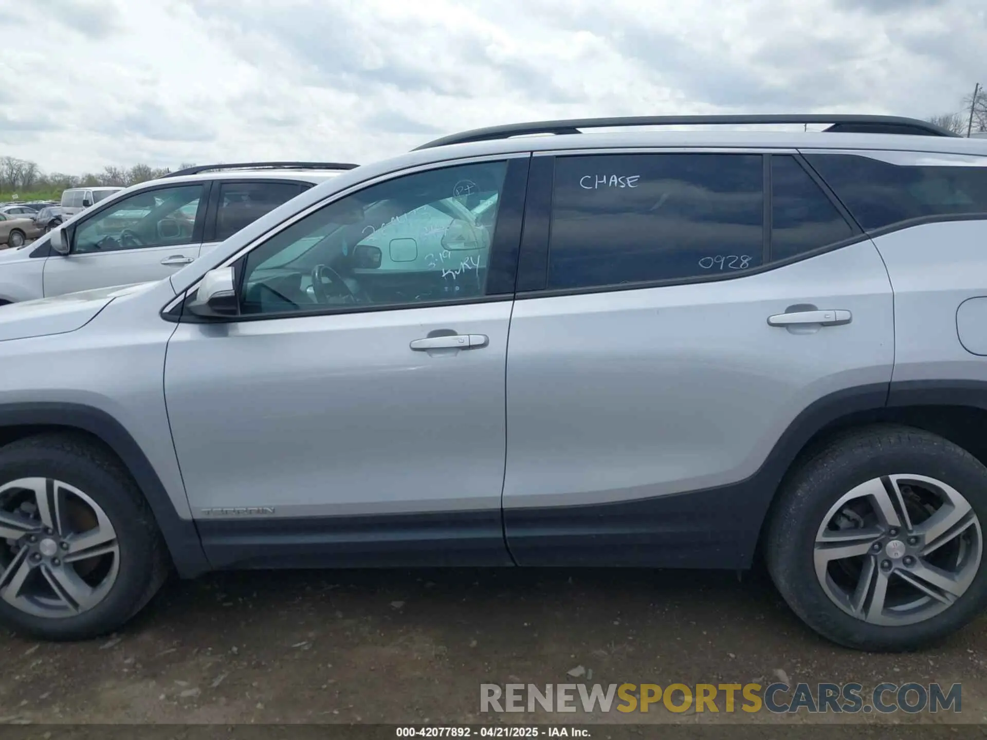 14 fotografías del automóvil dañado 3GKALVEV5LL268423 GMC TERRAIN 2020