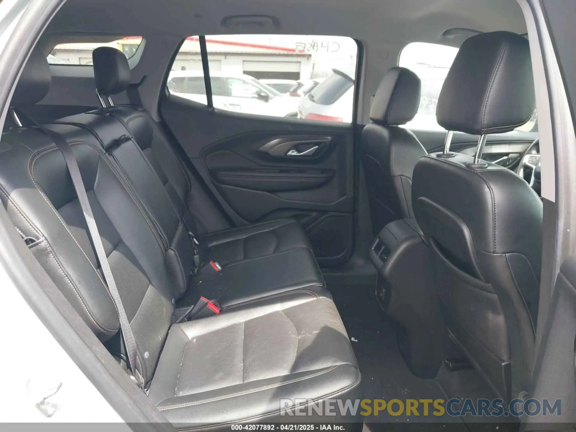 8 fotografías del automóvil dañado 3GKALVEV5LL268423 GMC TERRAIN 2020