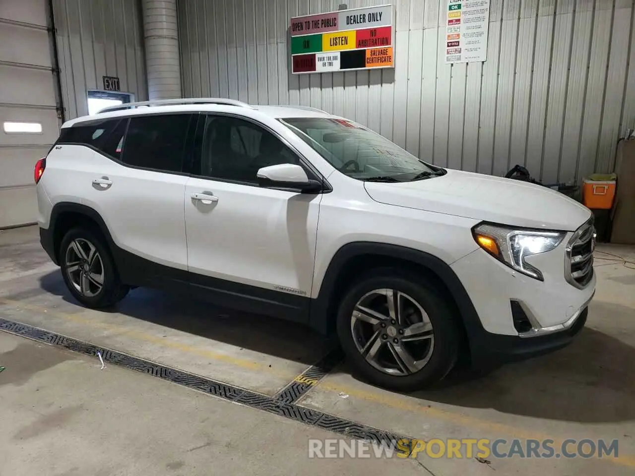 4 fotografías del automóvil dañado 3GKALVEV6LL147027 GMC TERRAIN 2020