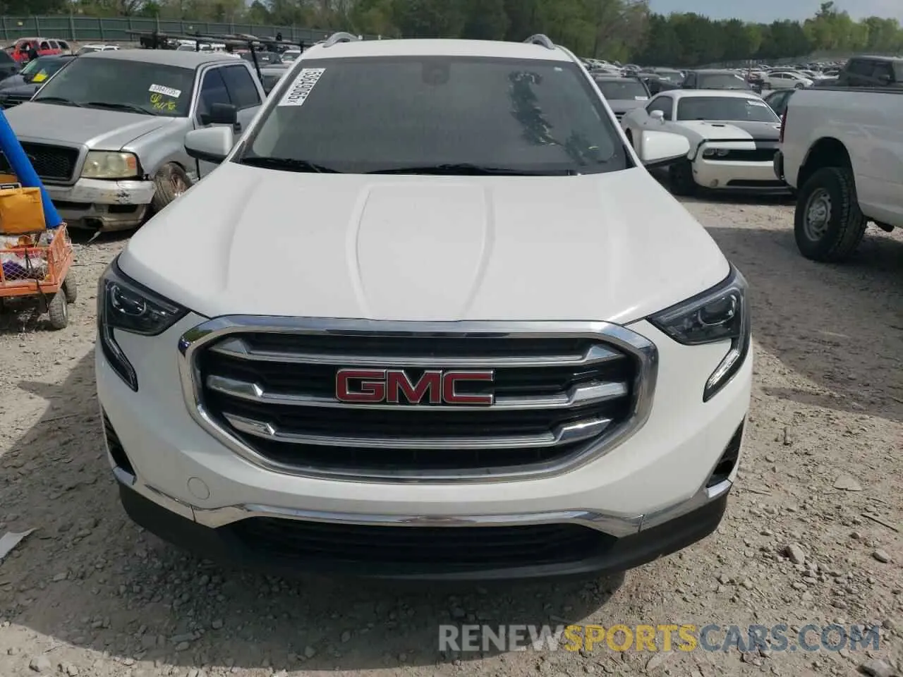 5 fotografías del automóvil dañado 3GKALVEV7LL114148 GMC TERRAIN 2020