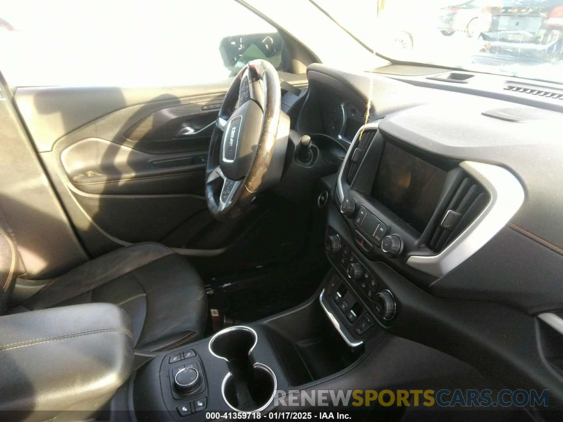 5 fotografías del automóvil dañado 3GKALVEV7LL177007 GMC TERRAIN 2020