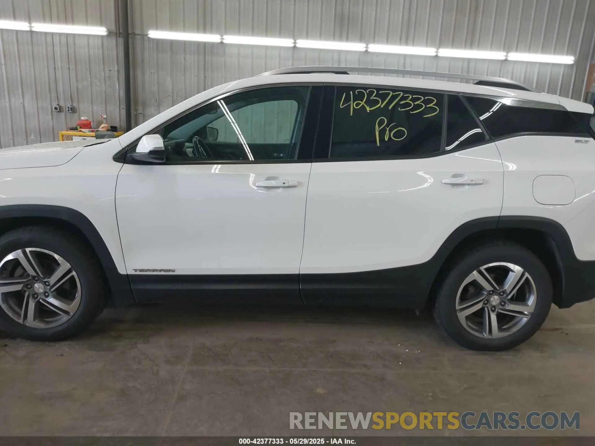 15 fotografías del automóvil dañado 3GKALVEV8LL235044 GMC TERRAIN 2020