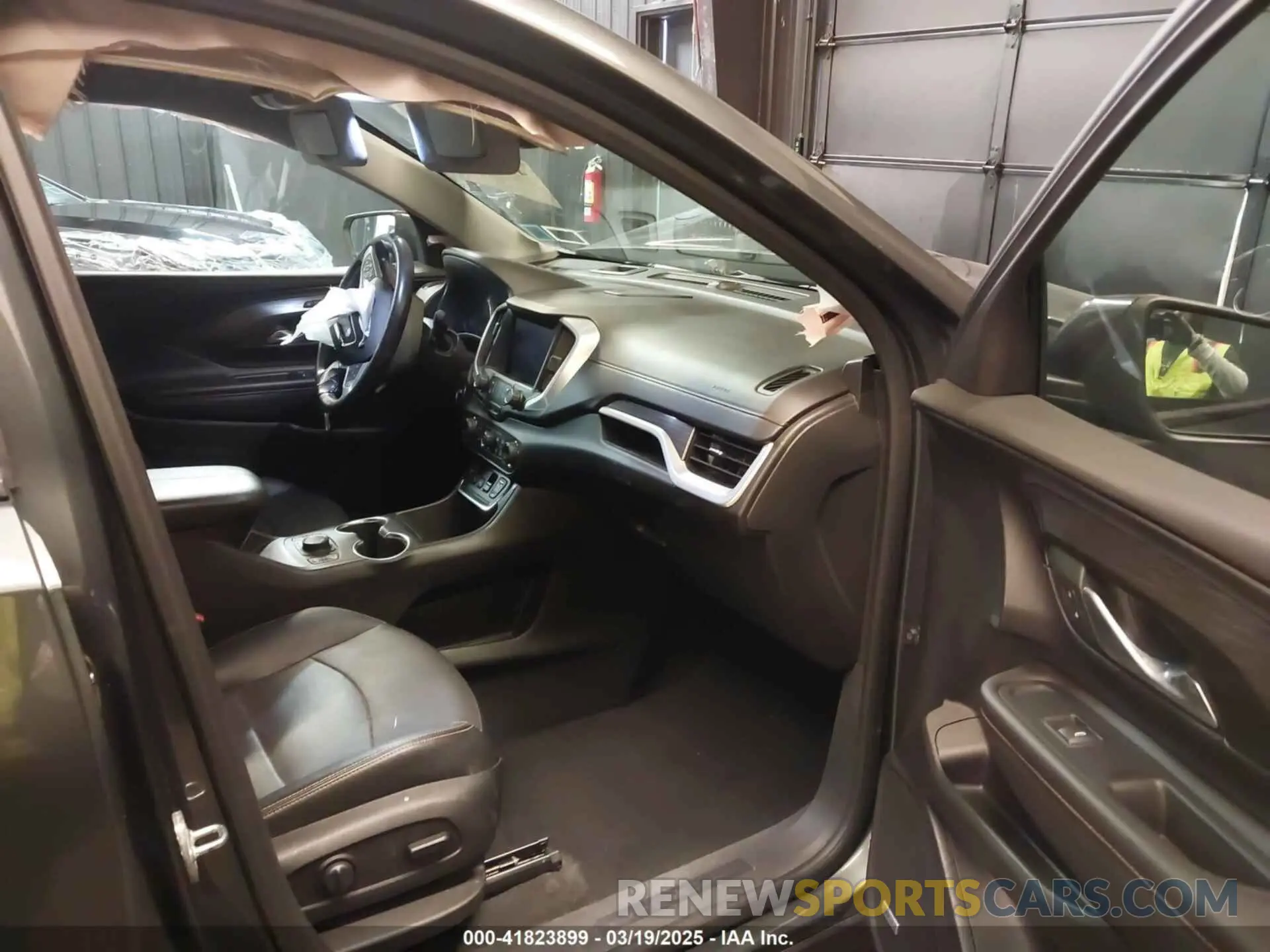 5 fotografías del automóvil dañado 3GKALVEV9LL175792 GMC TERRAIN 2020