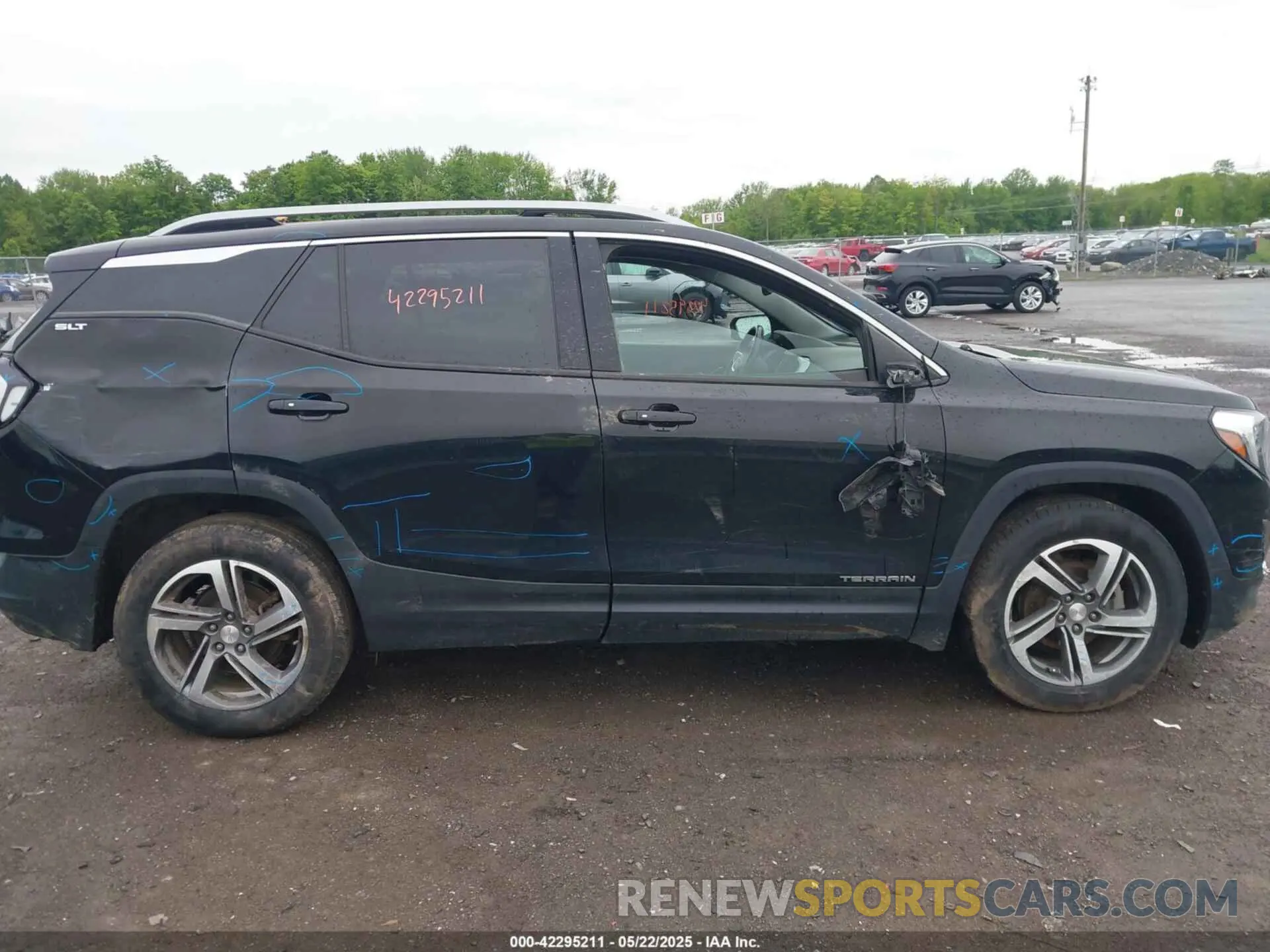 13 fotografías del automóvil dañado 3GKALVEVXLL116640 GMC TERRAIN 2020