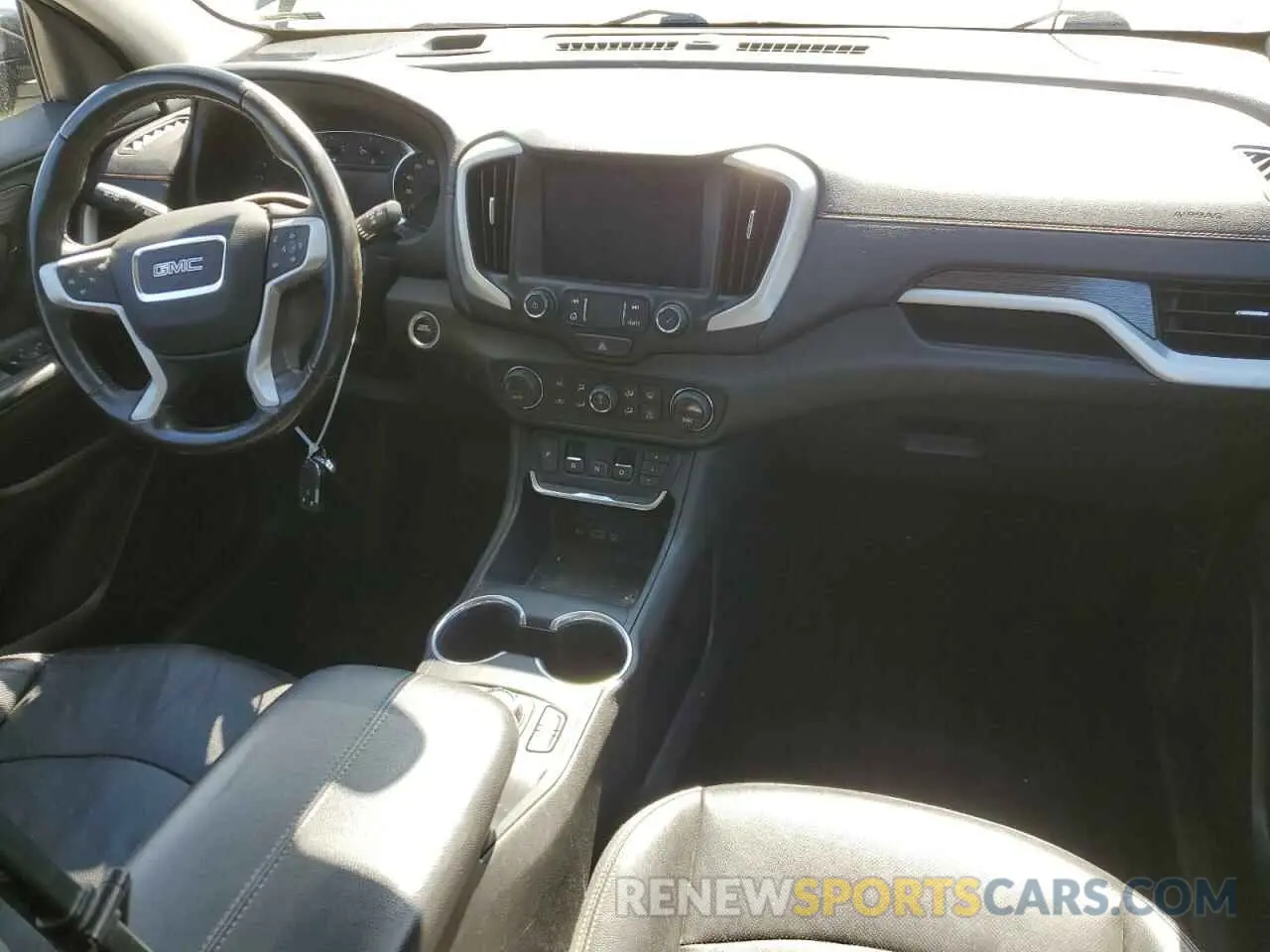 8 fotografías del automóvil dañado 3GKALVEVXLL289039 GMC TERRAIN 2020