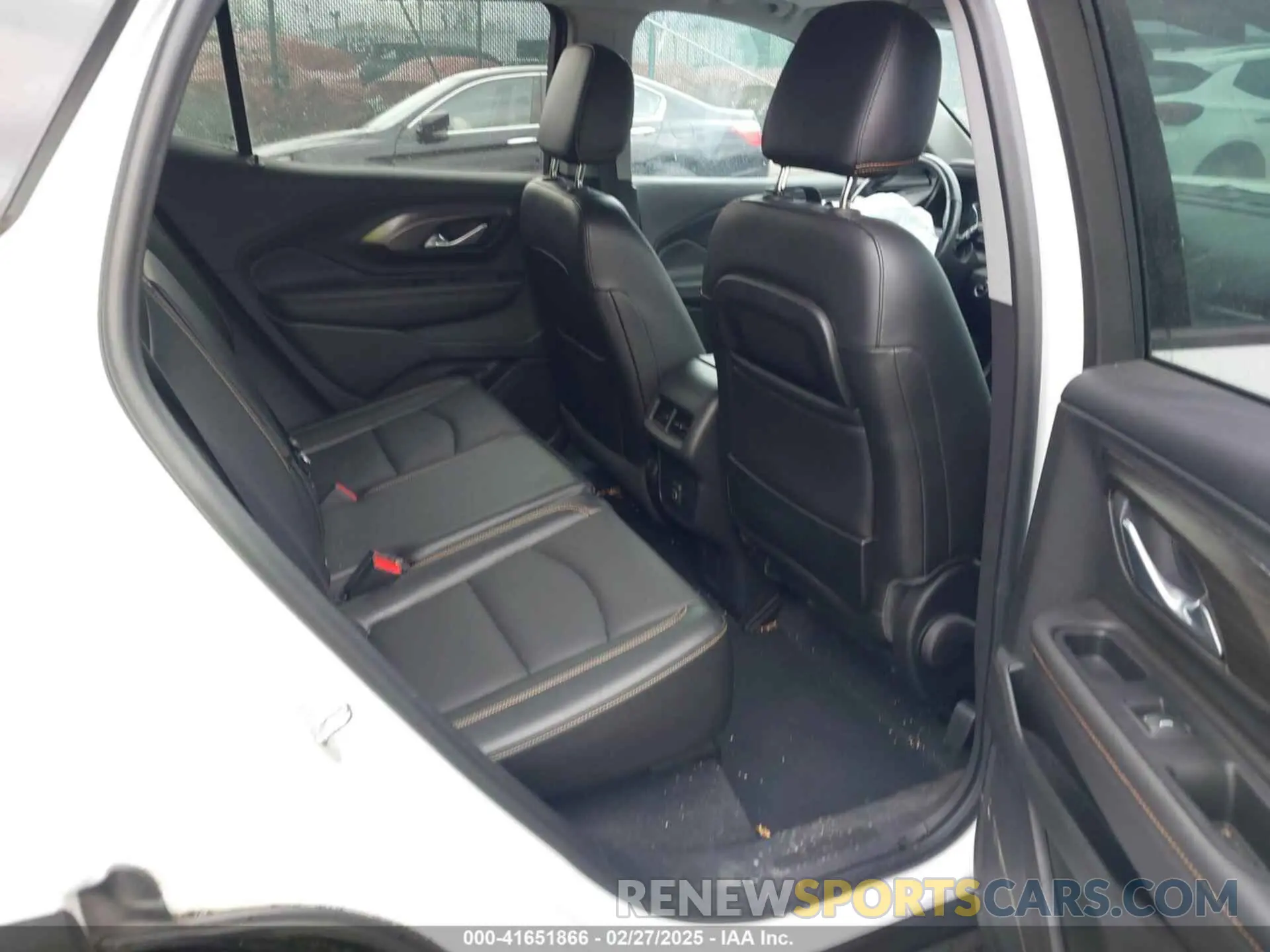 8 fotografías del automóvil dañado 3GKALVEX2LL131196 GMC TERRAIN 2020