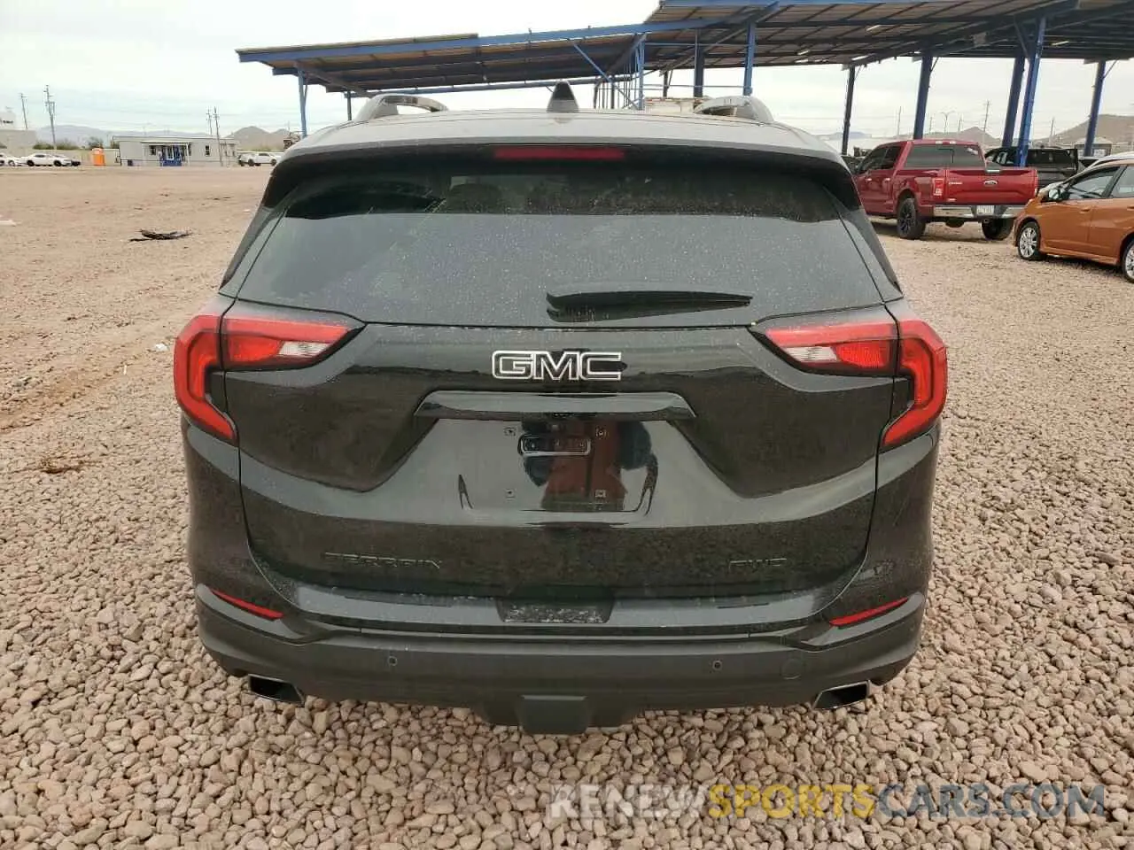 6 fotografías del automóvil dañado 3GKALVEX2LL200629 GMC TERRAIN 2020