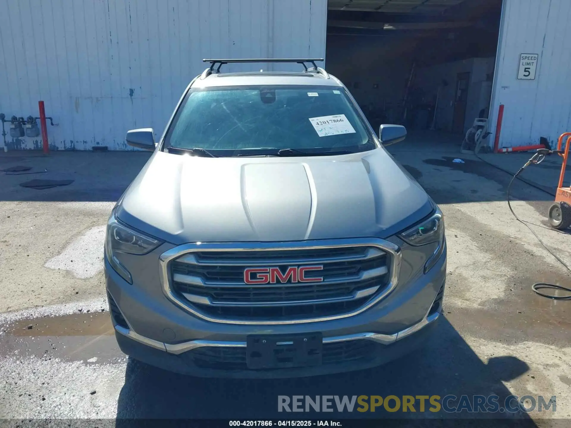 12 fotografías del automóvil dañado 3GKALVEX4LL140997 GMC TERRAIN 2020