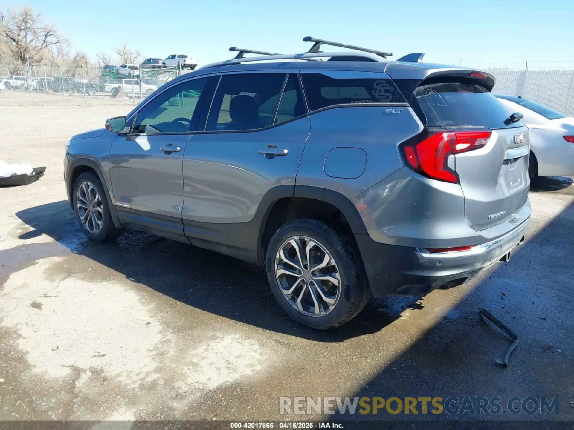3 fotografías del automóvil dañado 3GKALVEX4LL140997 GMC TERRAIN 2020