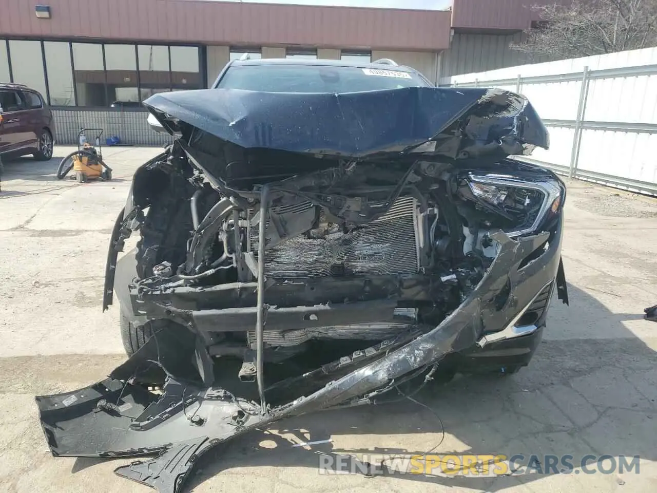 5 fotografías del automóvil dañado 3GKALXEX3LL107565 GMC TERRAIN 2020