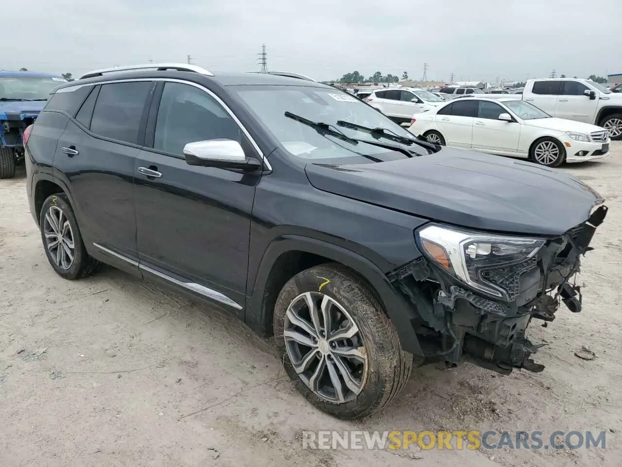 4 fotografías del automóvil dañado 3GKALXEX3LL279613 GMC TERRAIN 2020
