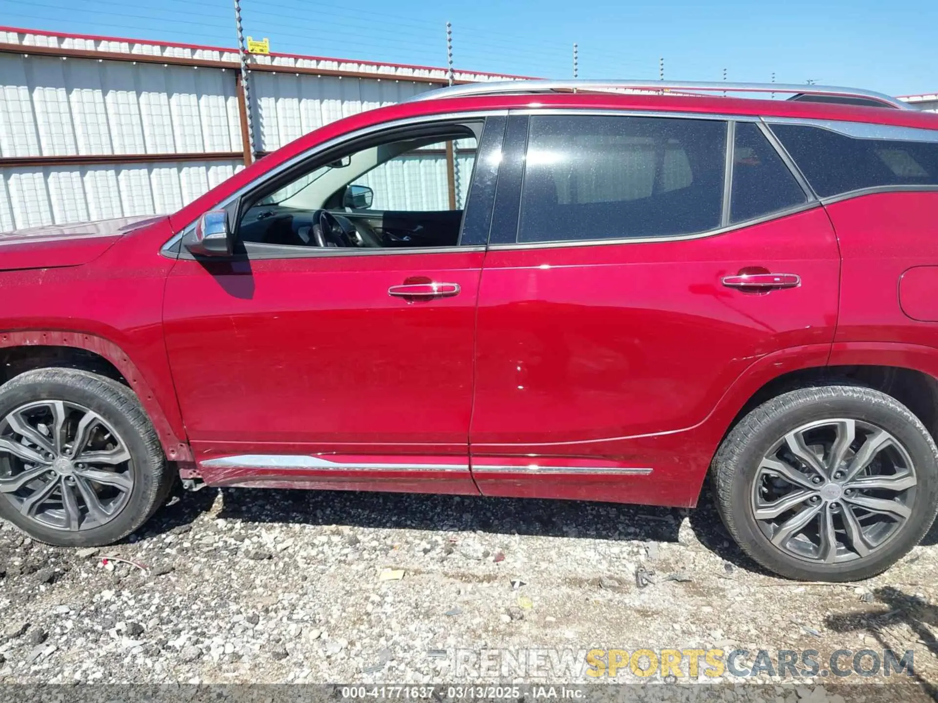 15 fotografías del automóvil dañado 3GKALXEX4LL164180 GMC TERRAIN 2020