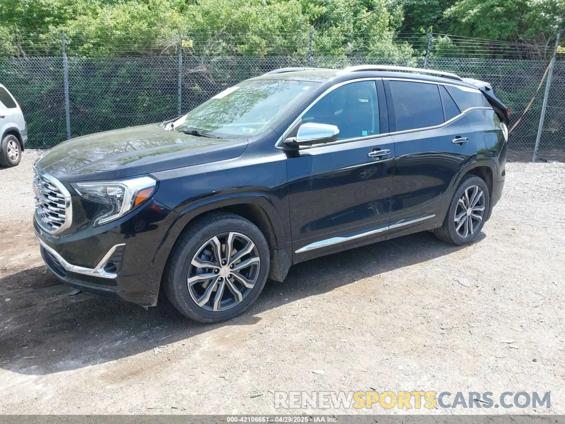 2 fotografías del automóvil dañado 3GKALXEX4LL305359 GMC TERRAIN 2020