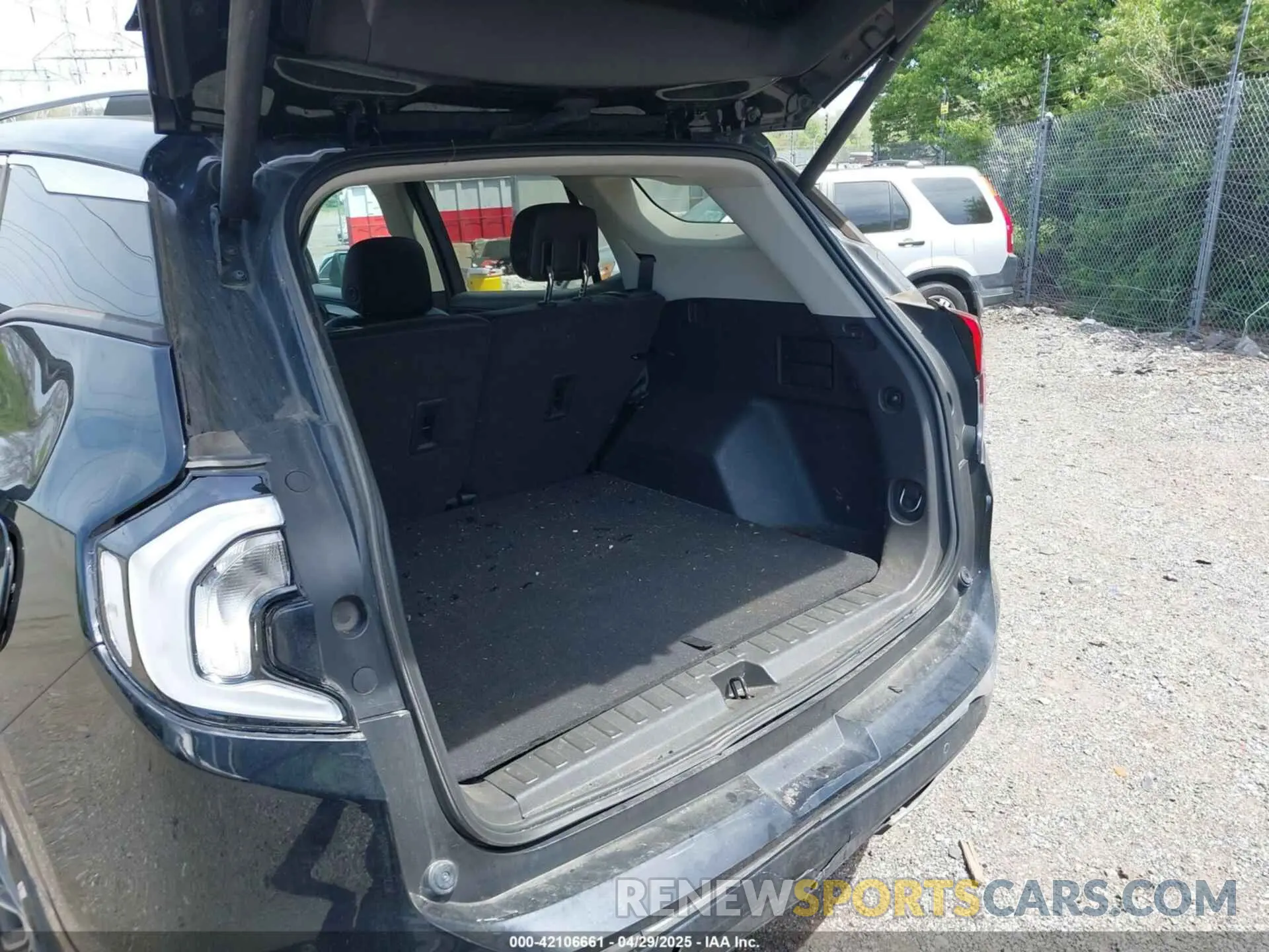6 fotografías del automóvil dañado 3GKALXEX4LL305359 GMC TERRAIN 2020