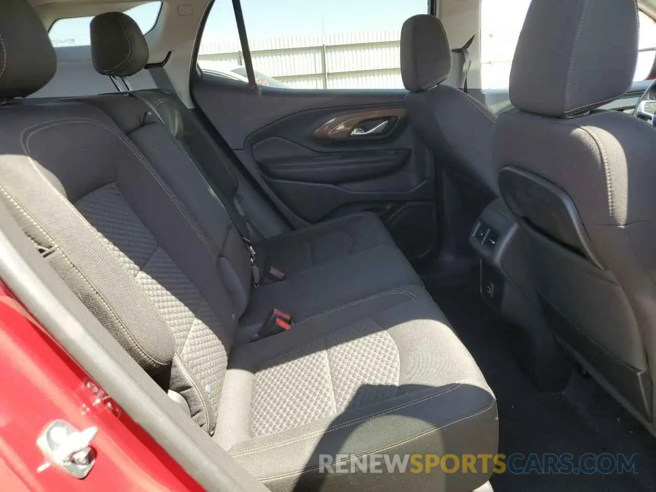 11 fotografías del automóvil dañado 3GKALMEV0ML314123 GMC TERRAIN 2021
