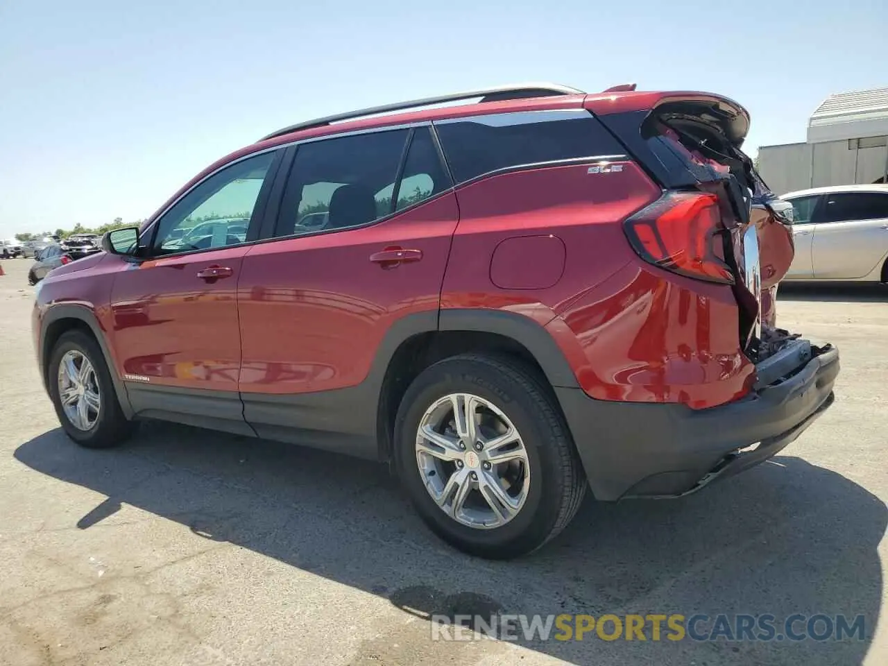 2 fotografías del automóvil dañado 3GKALMEV0ML314123 GMC TERRAIN 2021