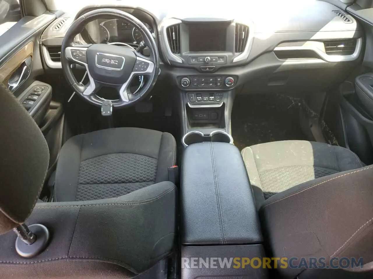 8 fotografías del automóvil dañado 3GKALMEV0ML364536 GMC TERRAIN 2021