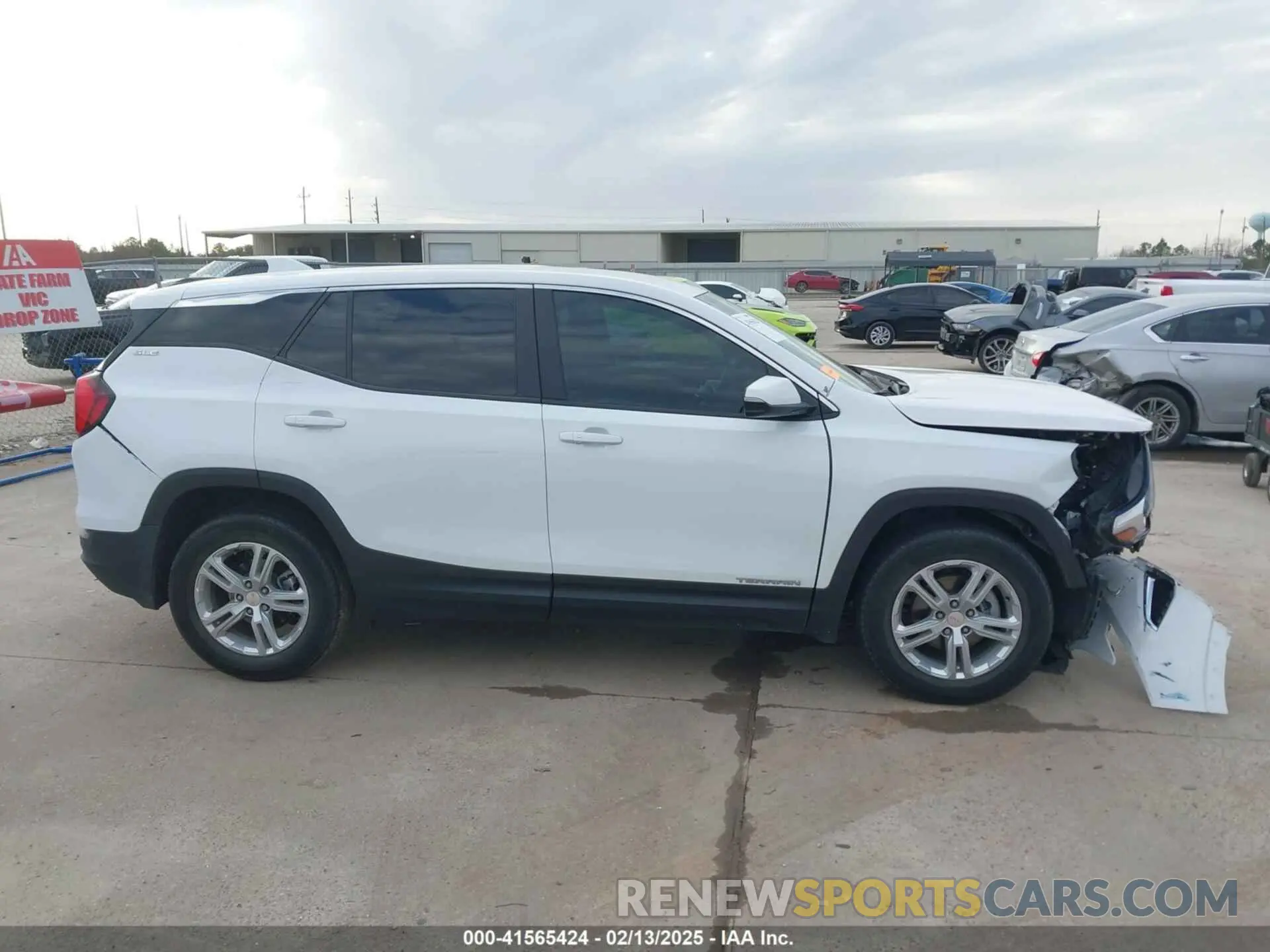 14 fotografías del automóvil dañado 3GKALMEV1ML349365 GMC TERRAIN 2021