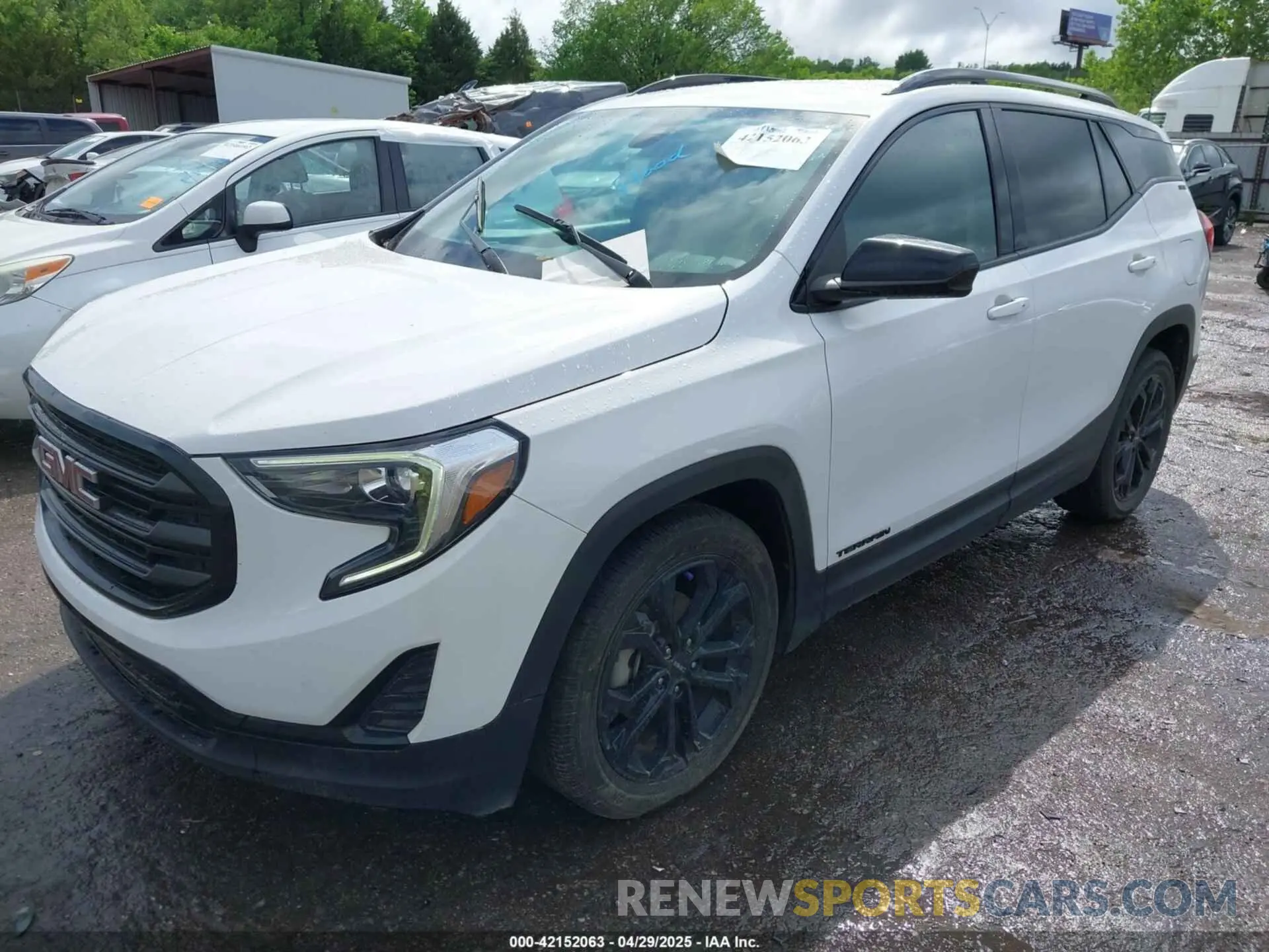 2 fotografías del automóvil dañado 3GKALMEV2ML352839 GMC TERRAIN 2021