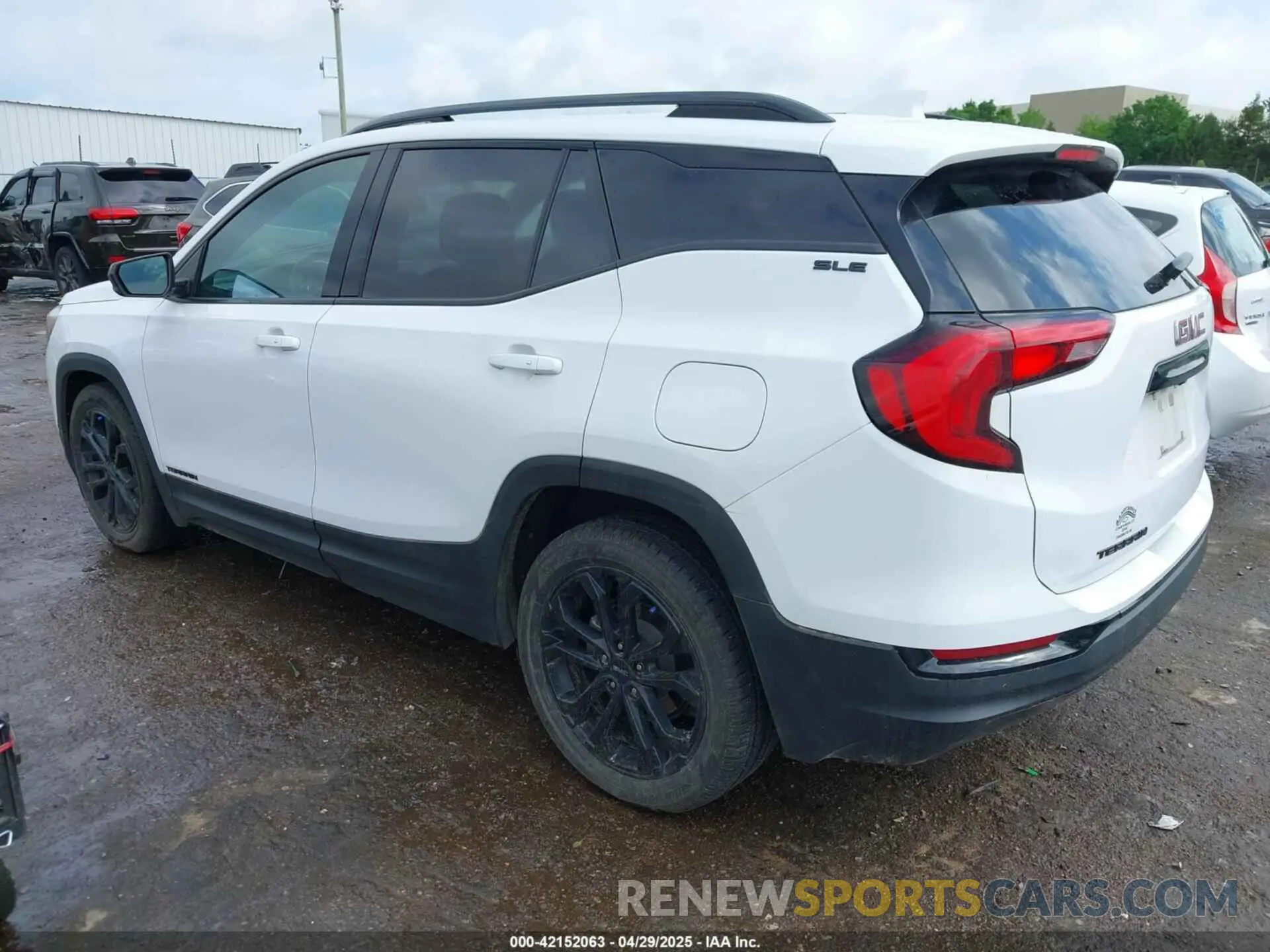 3 fotografías del automóvil dañado 3GKALMEV2ML352839 GMC TERRAIN 2021