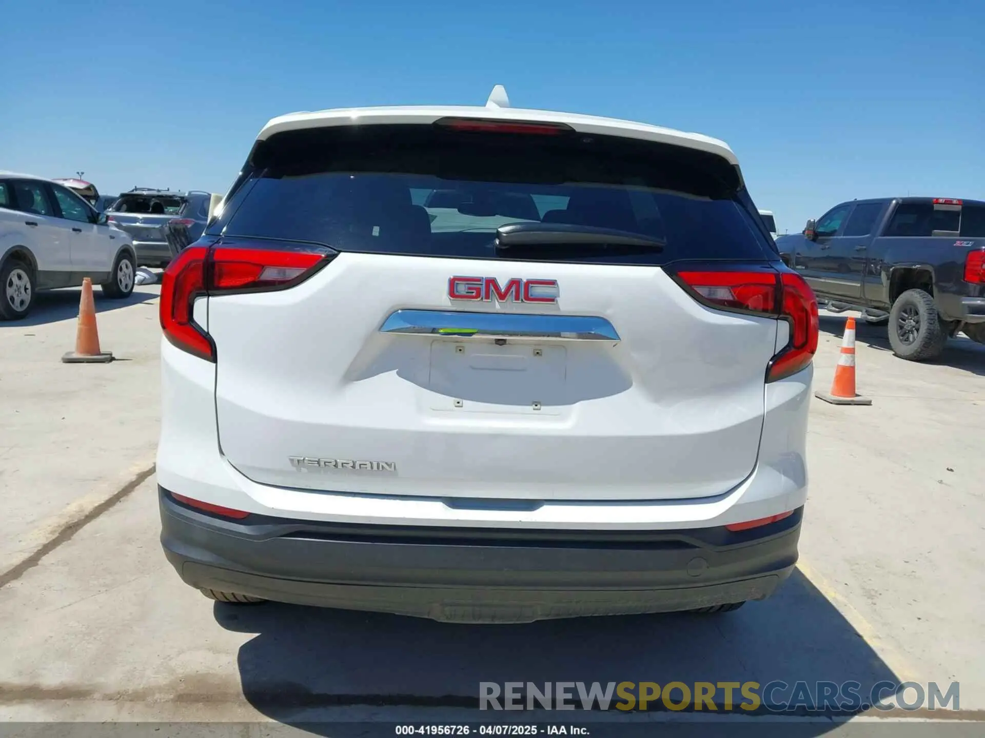 16 fotografías del automóvil dañado 3GKALMEV5ML305496 GMC TERRAIN 2021