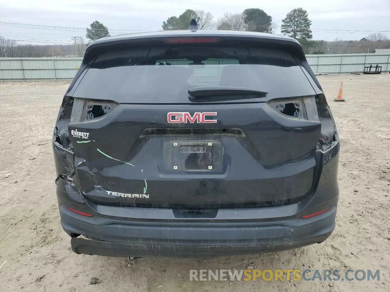 6 fotografías del automóvil dañado 3GKALMEV7ML396464 GMC TERRAIN 2021