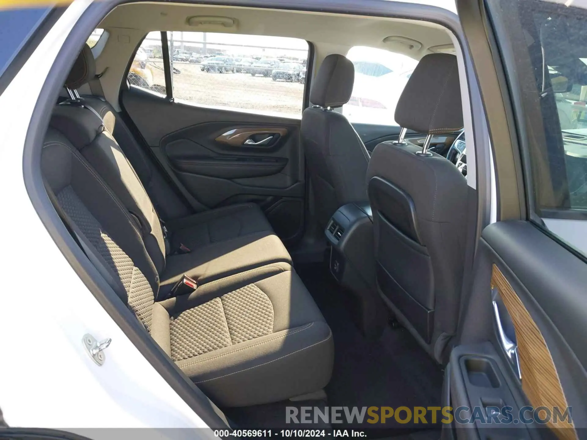 8 fotografías del automóvil dañado 3GKALMEV8ML370164 GMC TERRAIN 2021