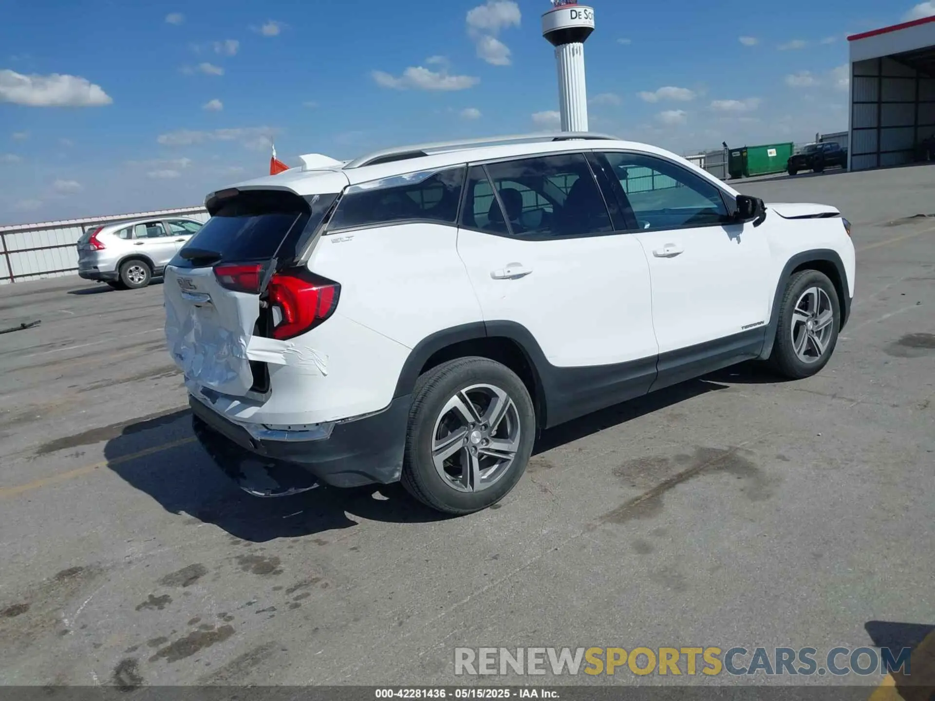 4 fotografías del automóvil dañado 3GKALPEV7ML391587 GMC TERRAIN 2021