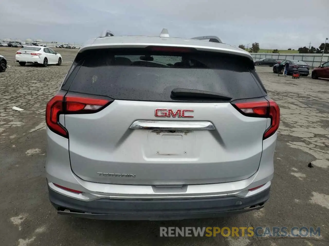 6 fotografías del automóvil dañado 3GKALPEV9ML304403 GMC TERRAIN 2021