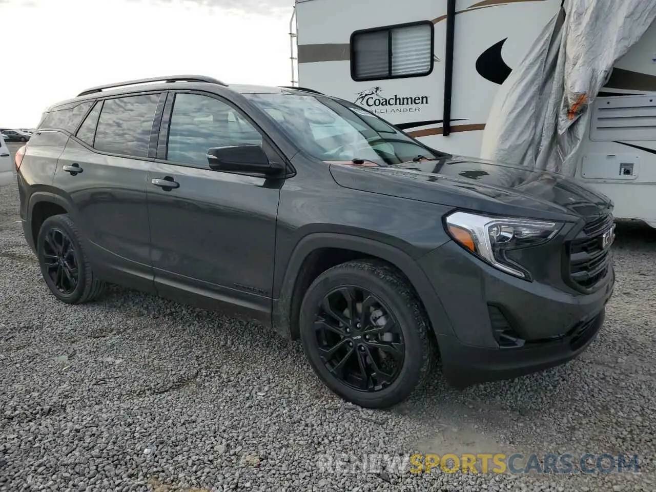 4 fotografías del automóvil dañado 3GKALPEV9ML344173 GMC TERRAIN 2021