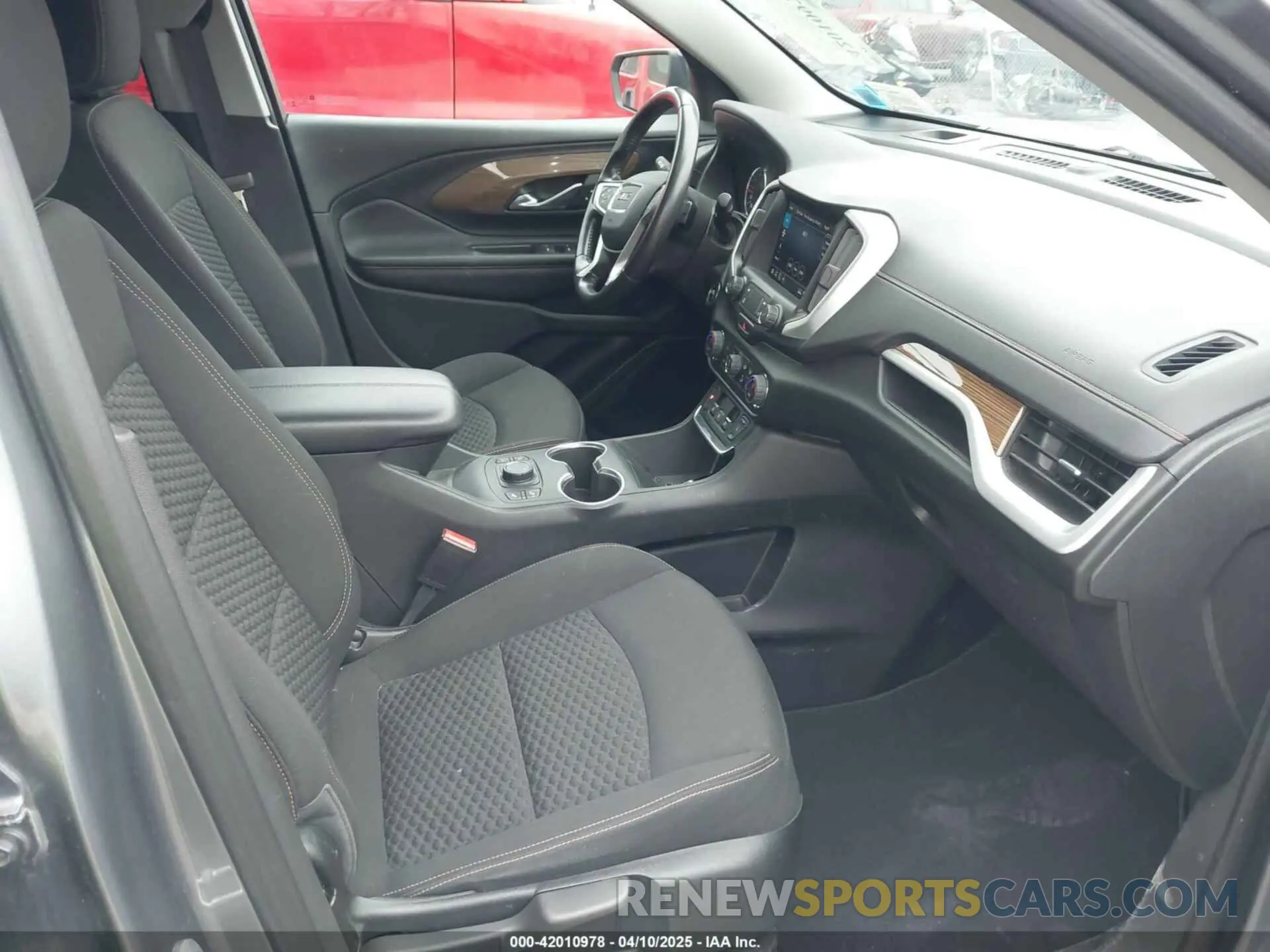 5 fotografías del automóvil dañado 3GKALTEV0ML348850 GMC TERRAIN 2021