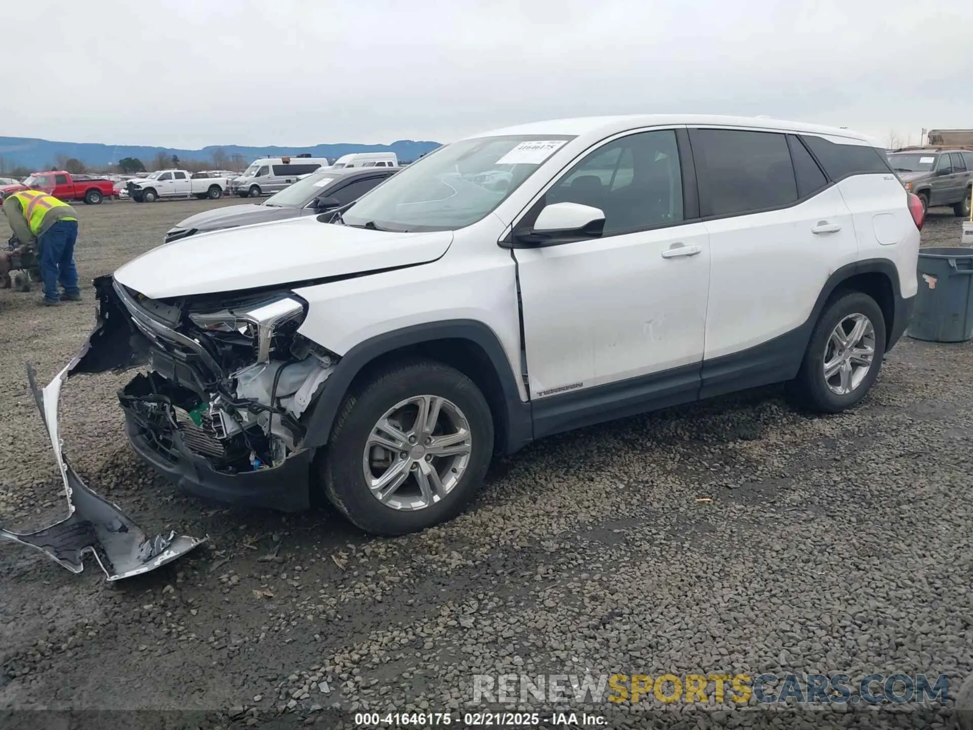 2 fotografías del automóvil dañado 3GKALTEV8ML353620 GMC TERRAIN 2021